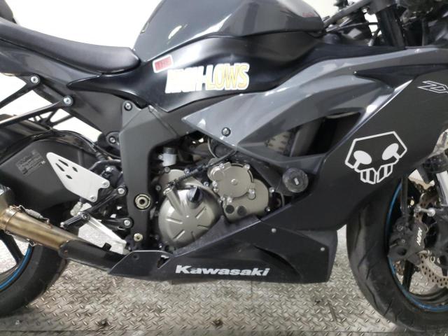 Photo 4 VIN: JKBZXJH13KA000843 - KAWASAKI ZX636 K 