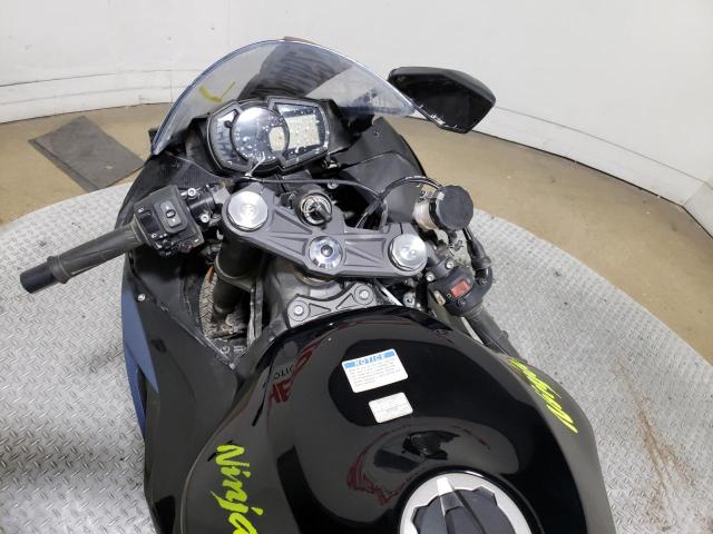 Photo 6 VIN: JKBZXJH15NA013047 - KAWASAKI ZX636 K 