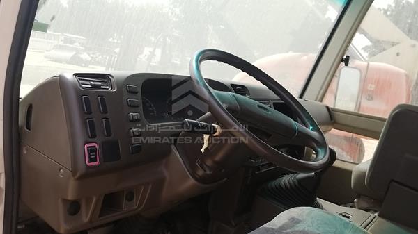 Photo 10 VIN: JL5B3G6P9DRL10335 - MITSUBISHI ROSA 