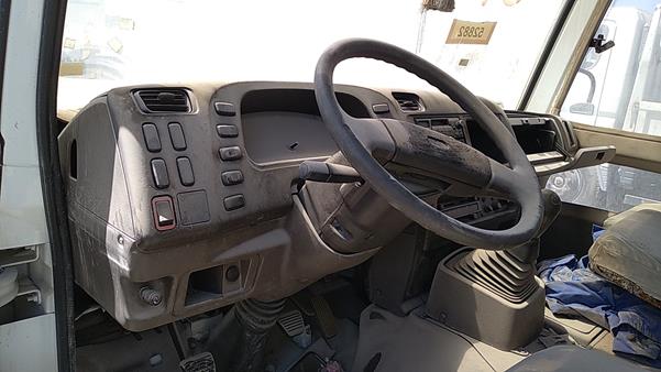 Photo 8 VIN: JL5B3J6P27PE01429 - MITSUBISHI FUSO 