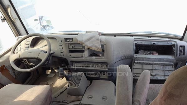 Photo 19 VIN: JL5B3J6P28PF02200 - MITSUBISHI ROSA 