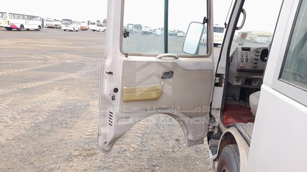 Photo 8 VIN: JL5B3J6P2DRL10237 - MITSUBISHI ROSA 