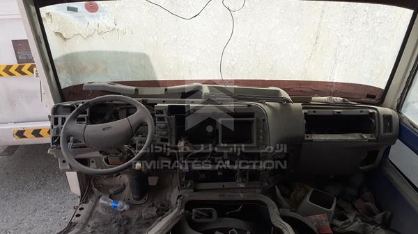 Photo 9 VIN: JL5B3J6P4ERM10535 - MITSUBISHI FUSO 