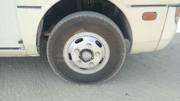 Photo 28 VIN: JL5B3J6P89PG00746 - MITSUBISHI ROSA 