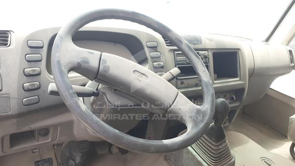 Photo 11 VIN: JL5B3J6P98PF00721 - MITSUBISHI ROSA 