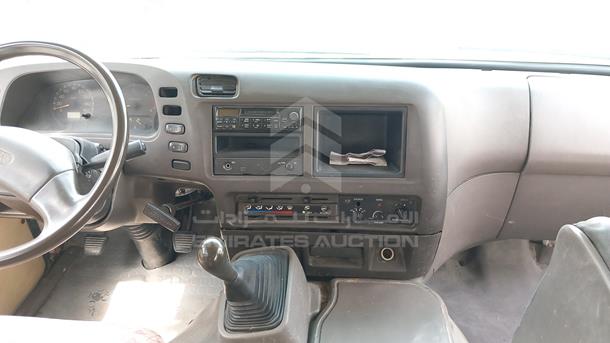 Photo 17 VIN: JL5B3J6PX7PE01548 - MITSUBISHI ROSA 