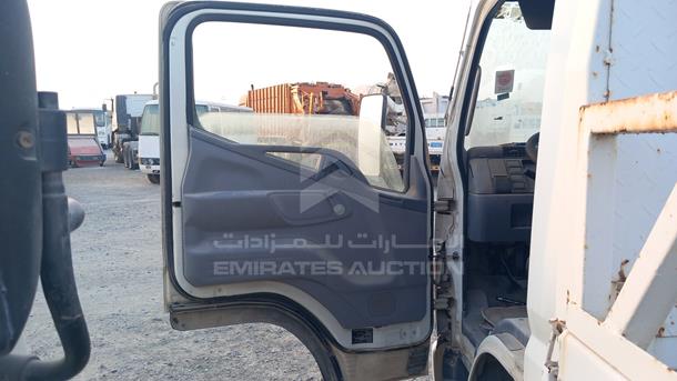 Photo 8 VIN: JL7B6E1P1FK016630 - MITSUBISHI CANTER 