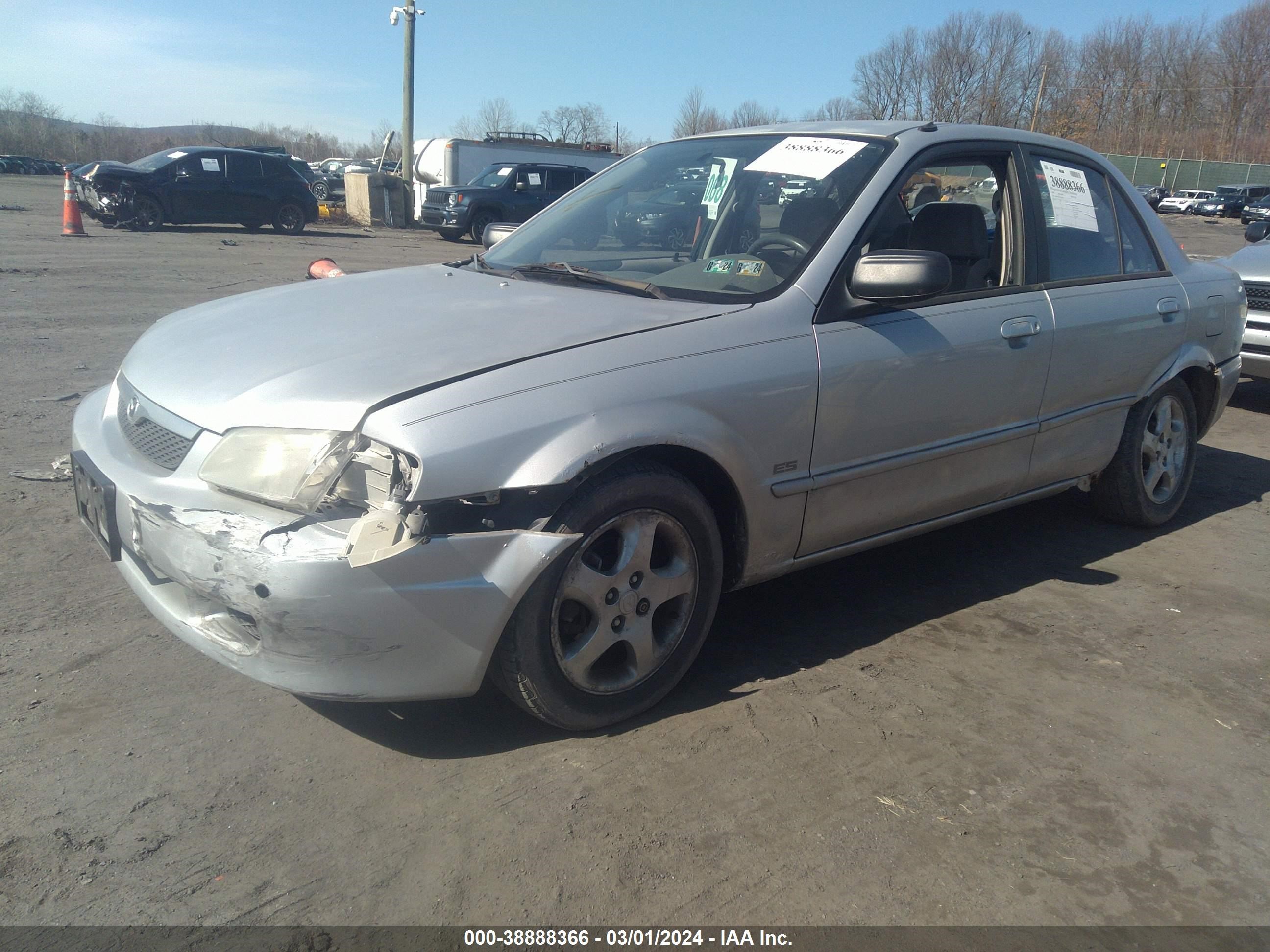 Photo 1 VIN: JM1BJ2217Y0290952 - MAZDA PROTEGE 