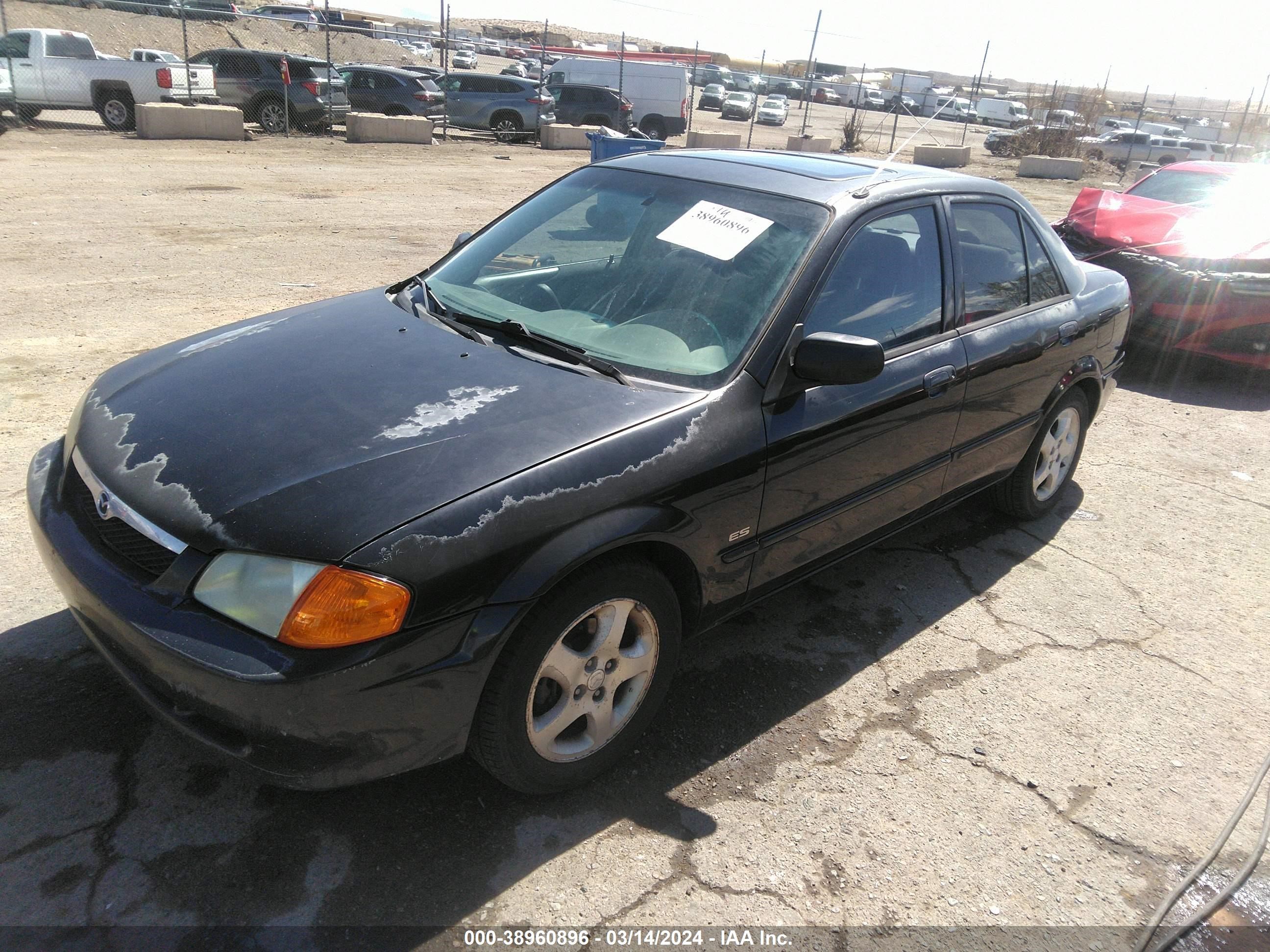 Photo 1 VIN: JM1BJ2218Y0197390 - MAZDA PROTEGE 