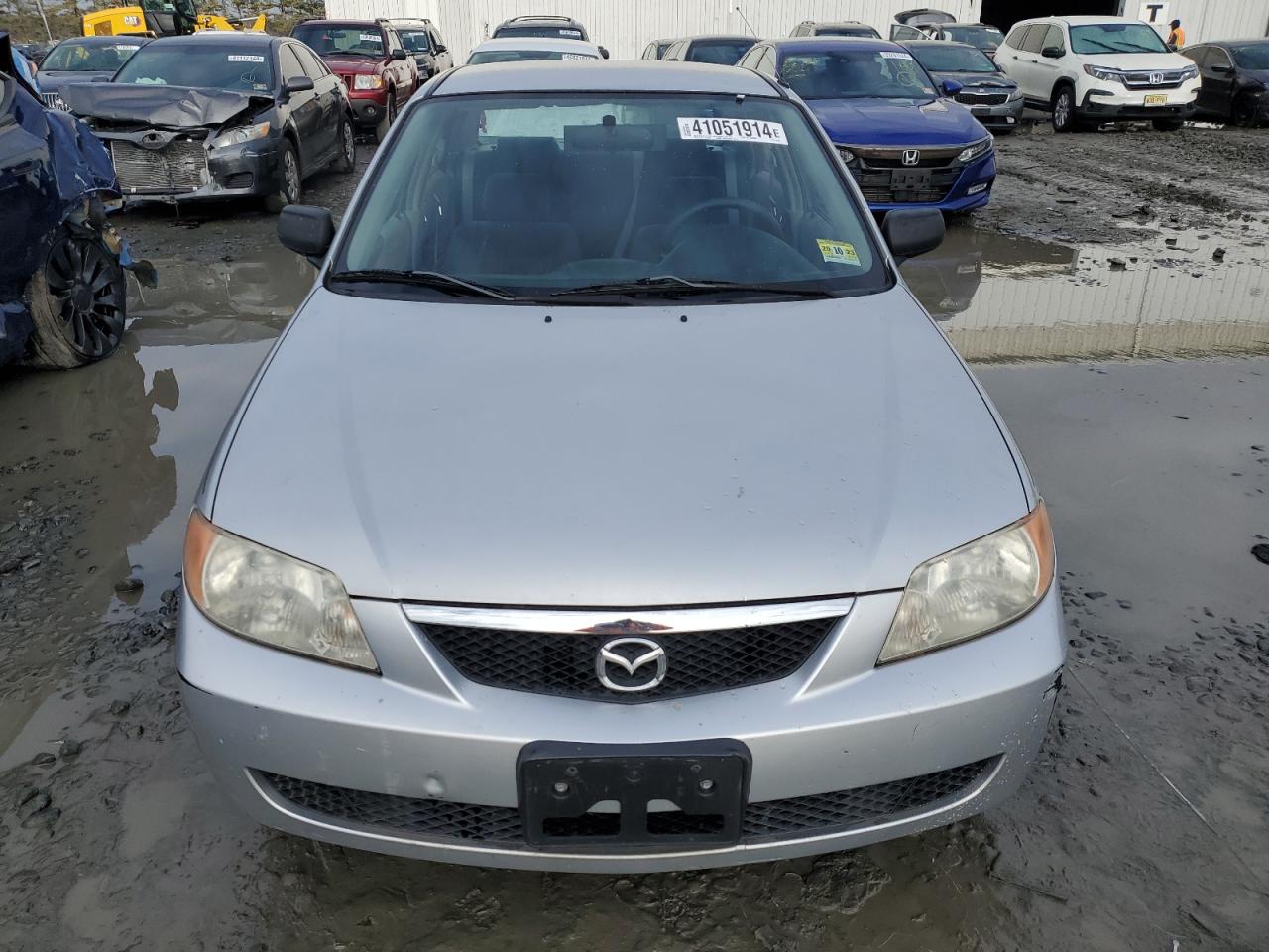 Photo 4 VIN: JM1BJ222010437546 - MAZDA PROTEGE 