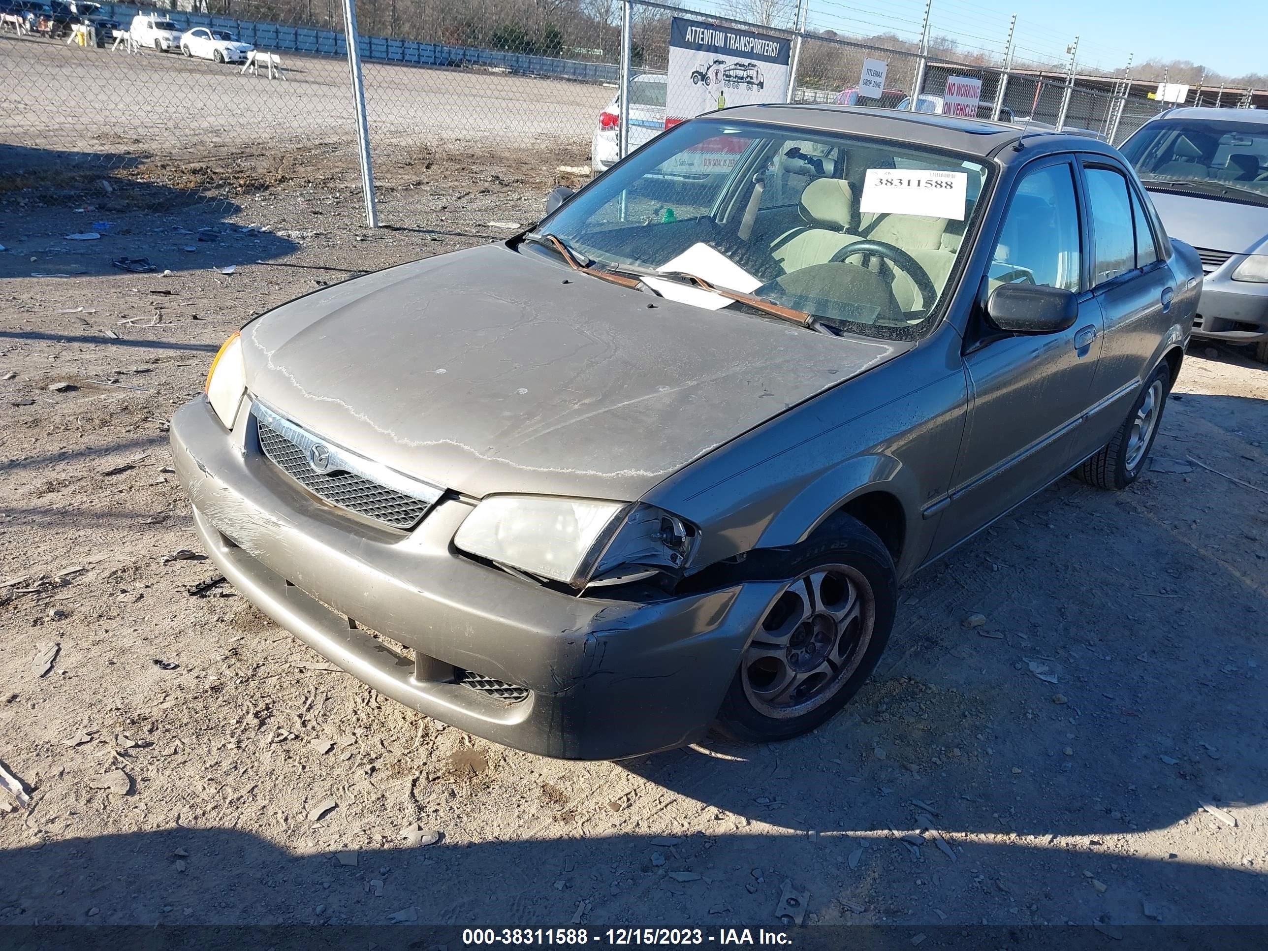 Photo 1 VIN: JM1BJ2220X0118219 - MAZDA PROTEGE 