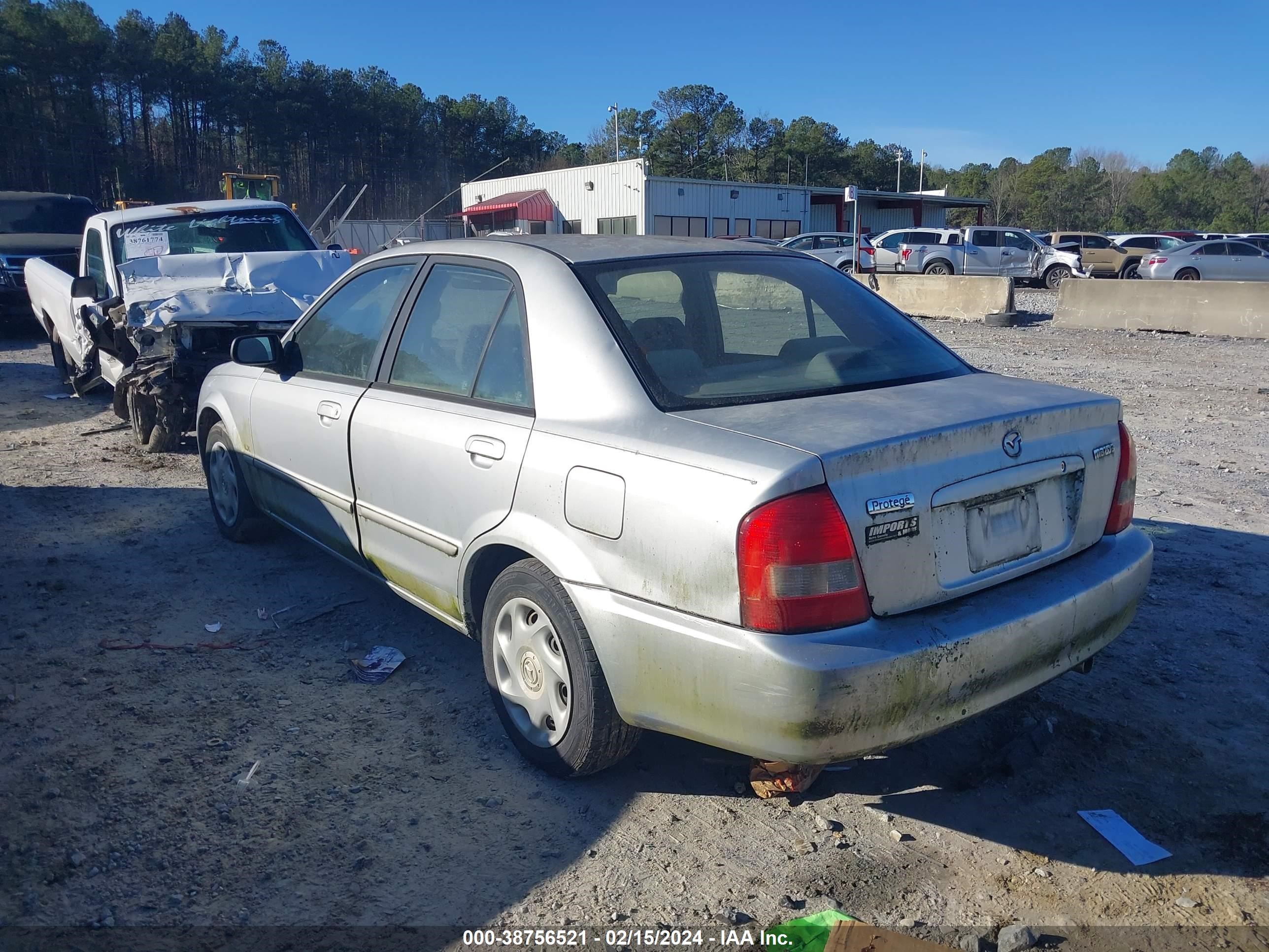 Photo 2 VIN: JM1BJ222410443804 - MAZDA PROTEGE 