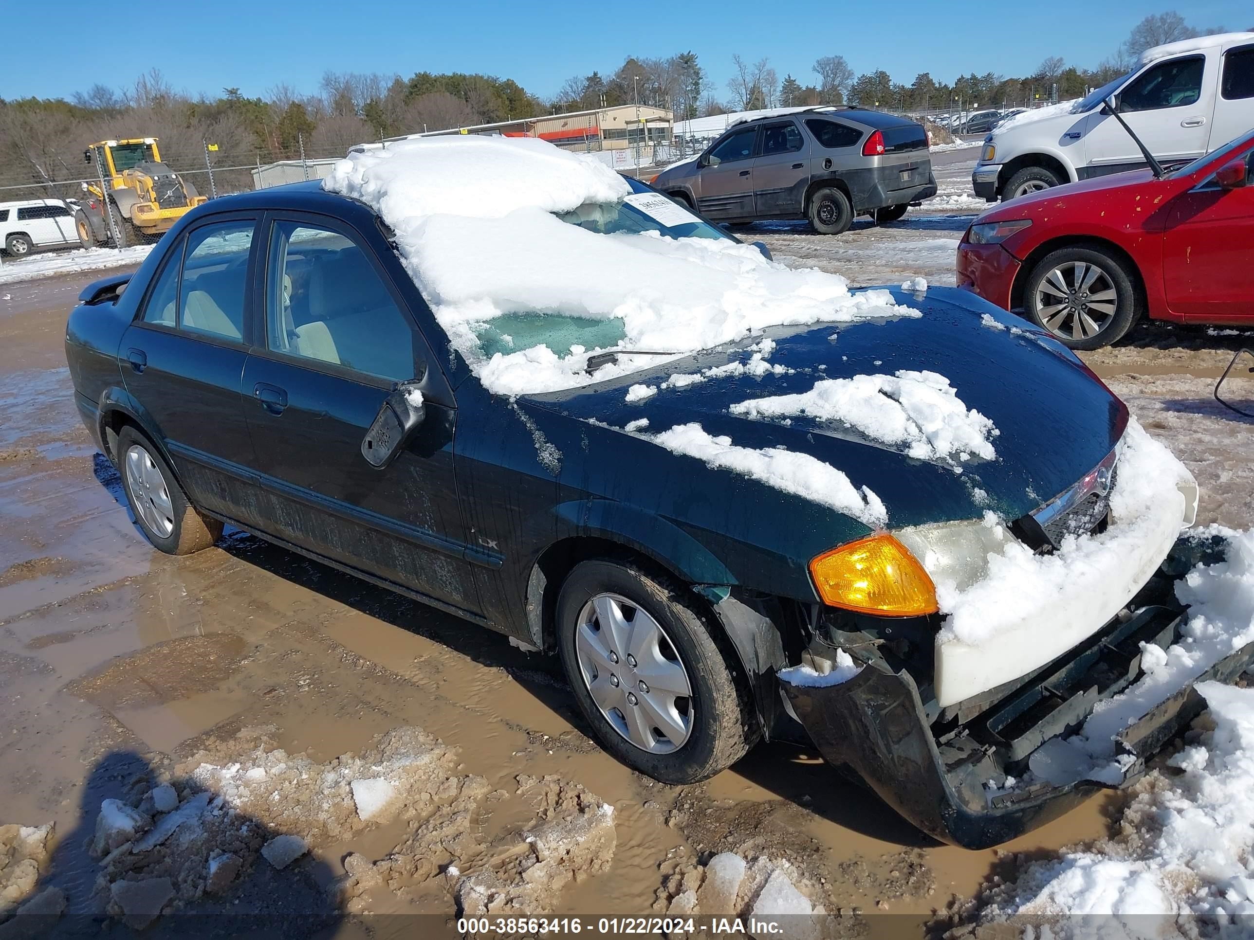 Photo 0 VIN: JM1BJ2225Y0272667 - MAZDA PROTEGE 