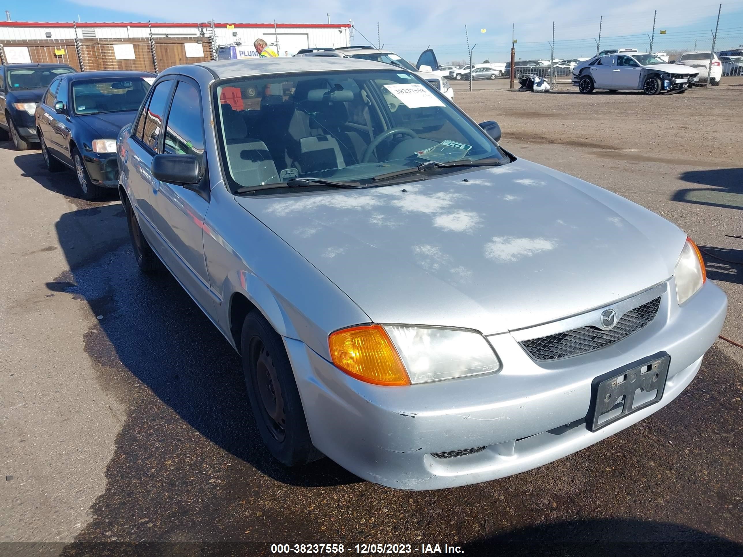 Photo 5 VIN: JM1BJ2226X0179204 - MAZDA PROTEGE 