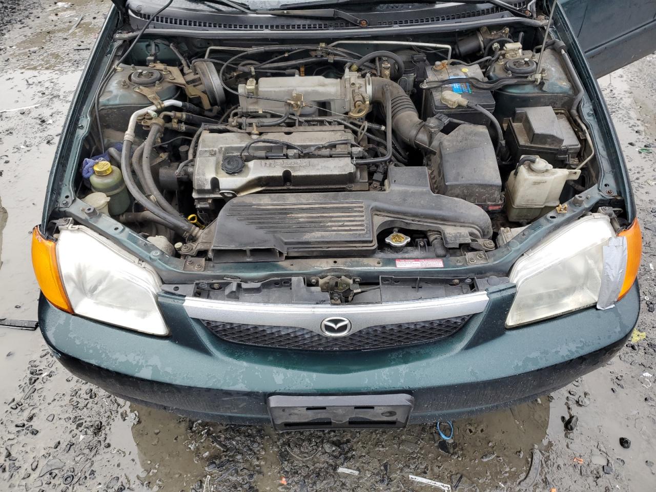 Photo 10 VIN: JM1BJ2227Y0272525 - MAZDA PROTEGE 