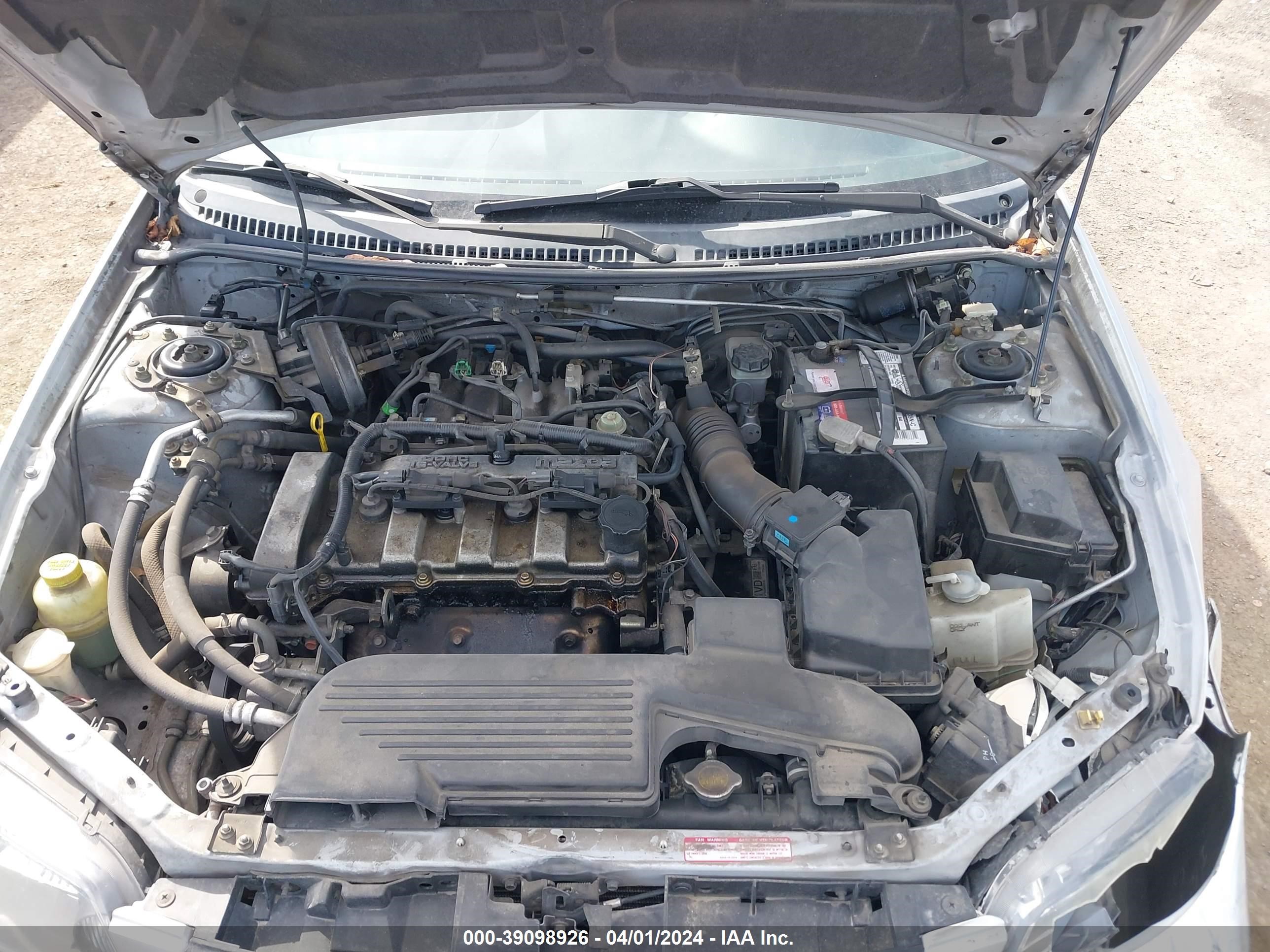 Photo 9 VIN: JM1BJ225130124373 - MAZDA PROTEGE 