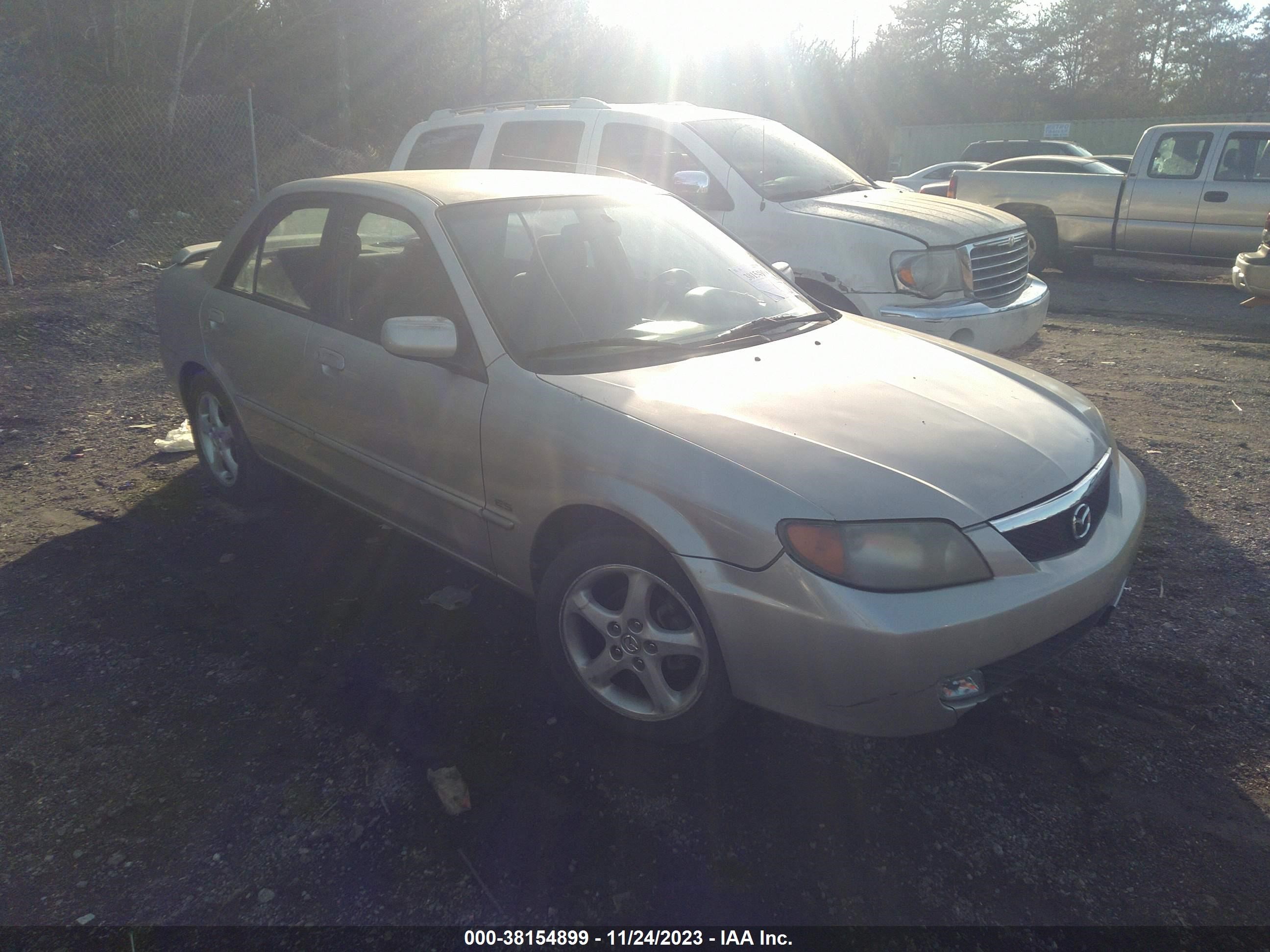 Photo 5 VIN: JM1BJ225220537465 - MAZDA PROTEGE 