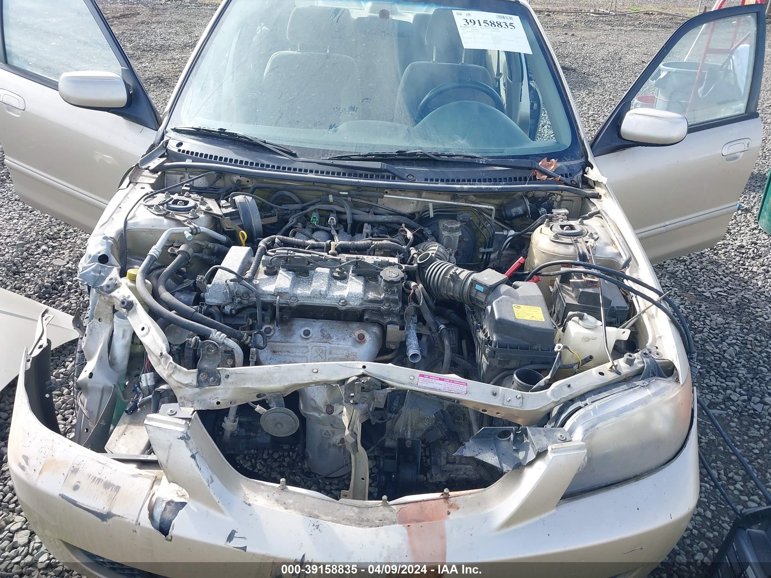 Photo 5 VIN: JM1BJ225230173761 - MAZDA PROTEGE 