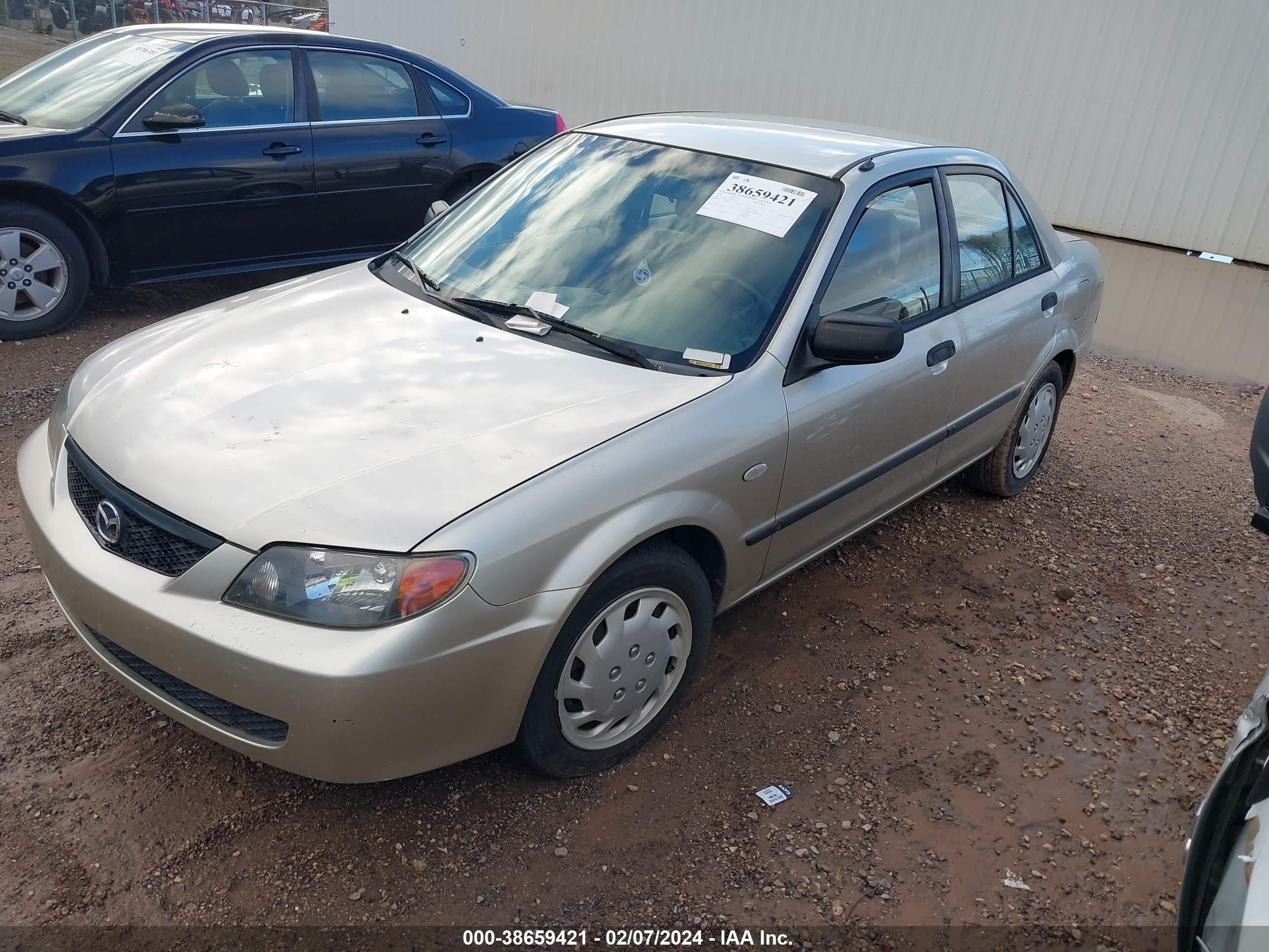 Photo 1 VIN: JM1BJ225321618288 - MAZDA PROTEGE 