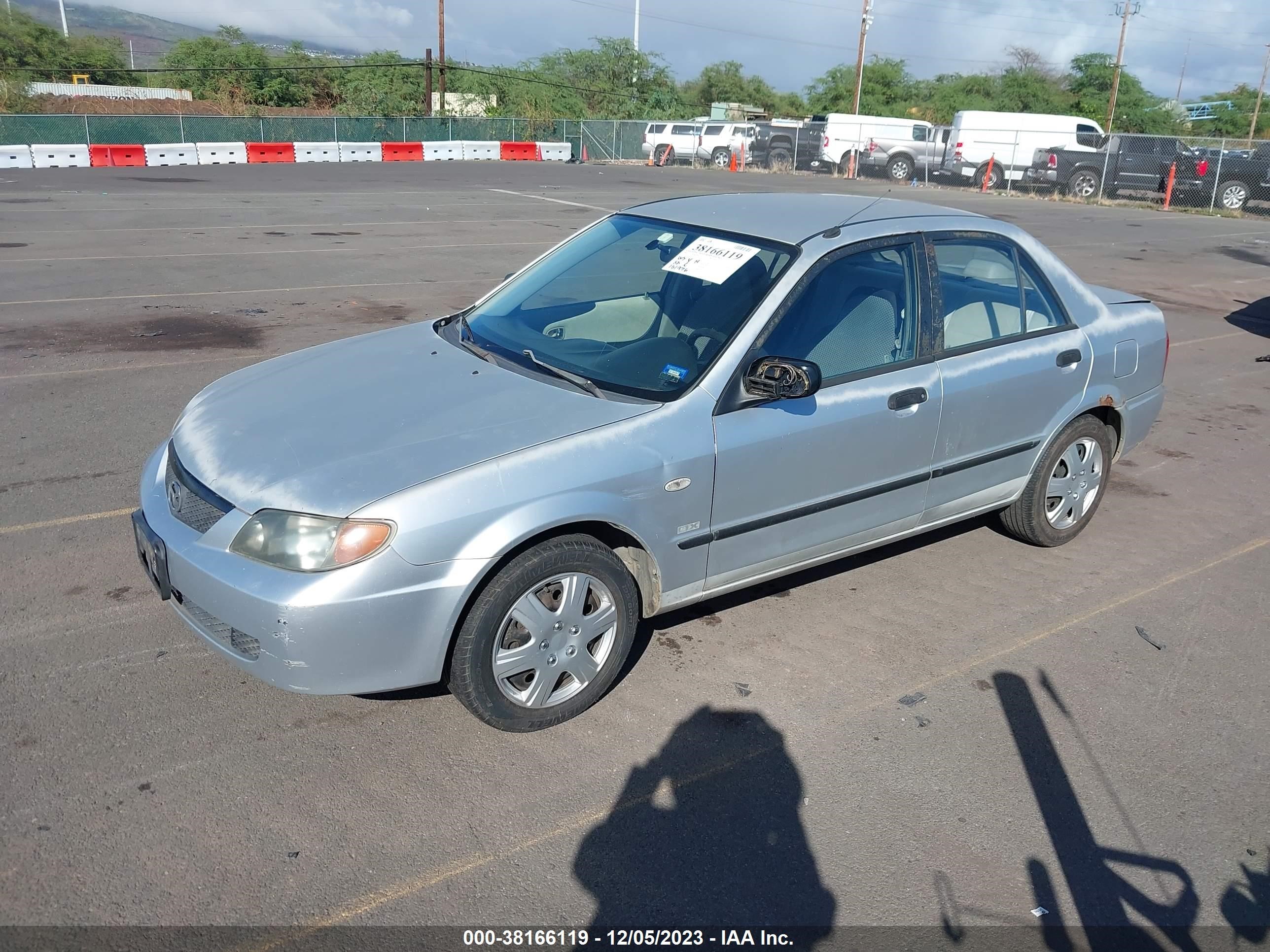 Photo 1 VIN: JM1BJ225421622950 - MAZDA PROTEGE 