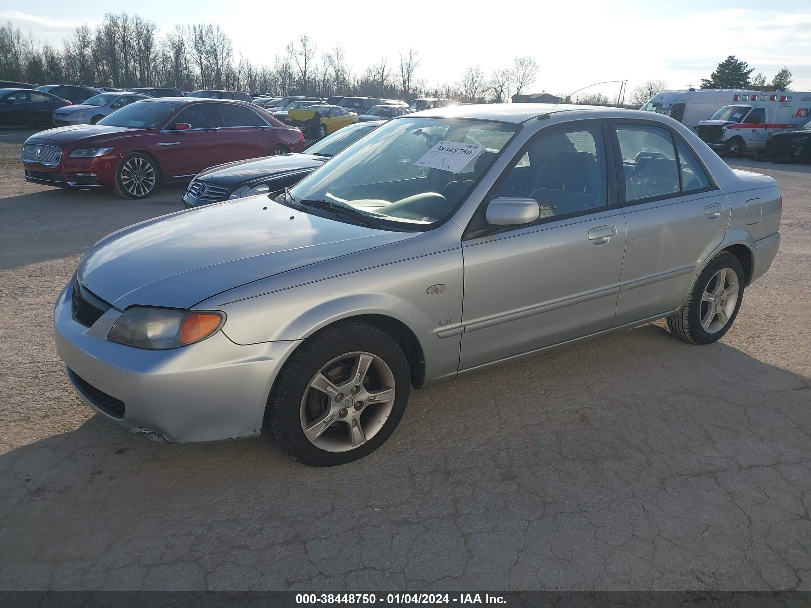 Photo 1 VIN: JM1BJ225730200887 - MAZDA PROTEGE 