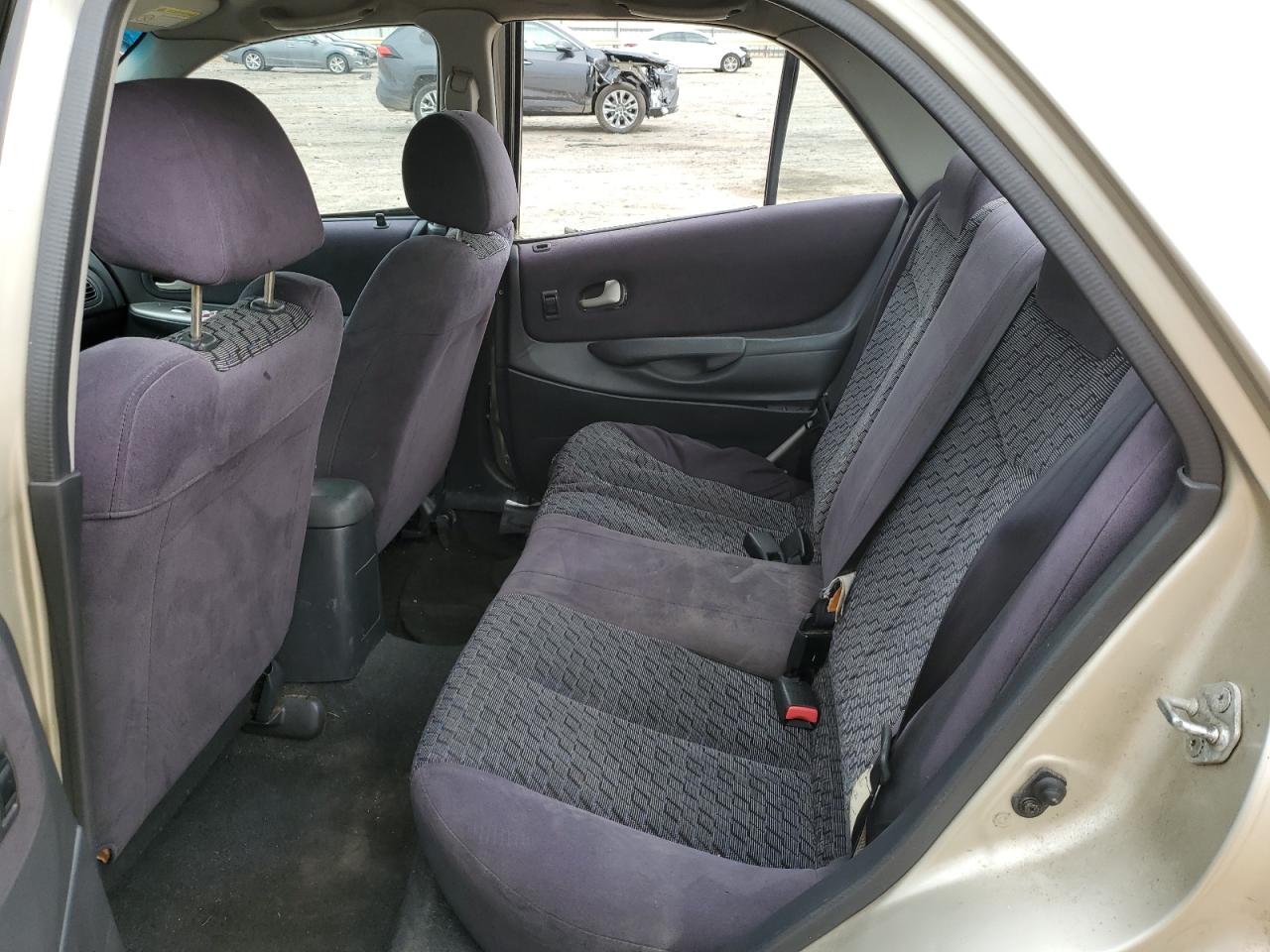 Photo 9 VIN: JM1BJ225831108374 - MAZDA PROTEGE 