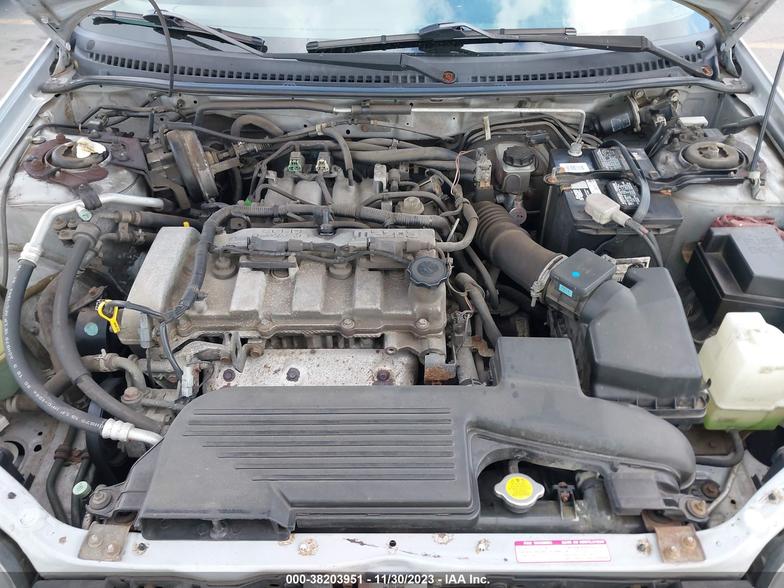 Photo 9 VIN: JM1BJ225X20640441 - MAZDA PROTEGE 