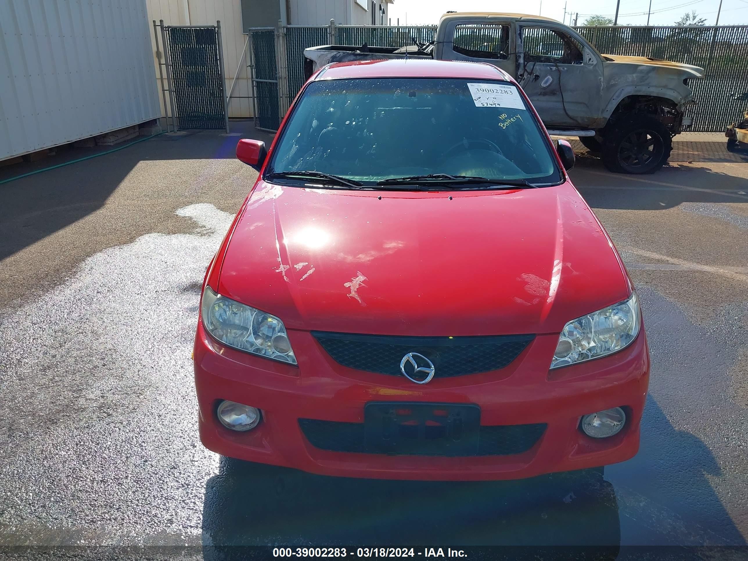 Photo 11 VIN: JM1BJ245031205596 - MAZDA 3 