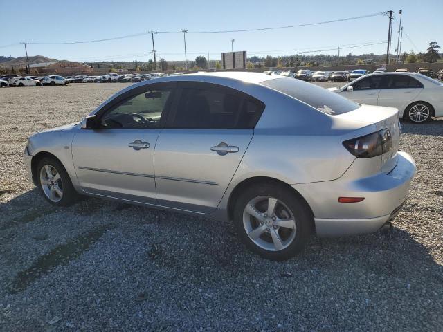 Photo 1 VIN: JM1BK123041103578 - MAZDA MAZDA3 