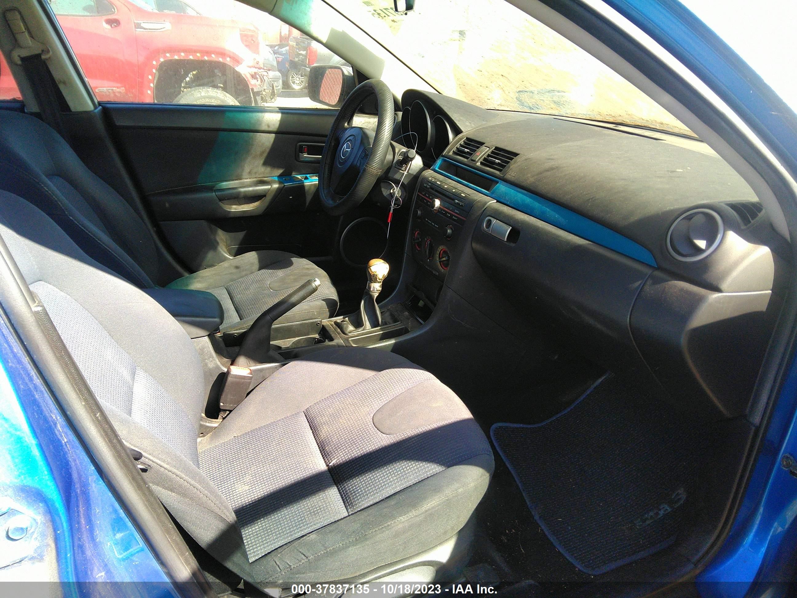 Photo 4 VIN: JM1BK123061416939 - MAZDA 3 