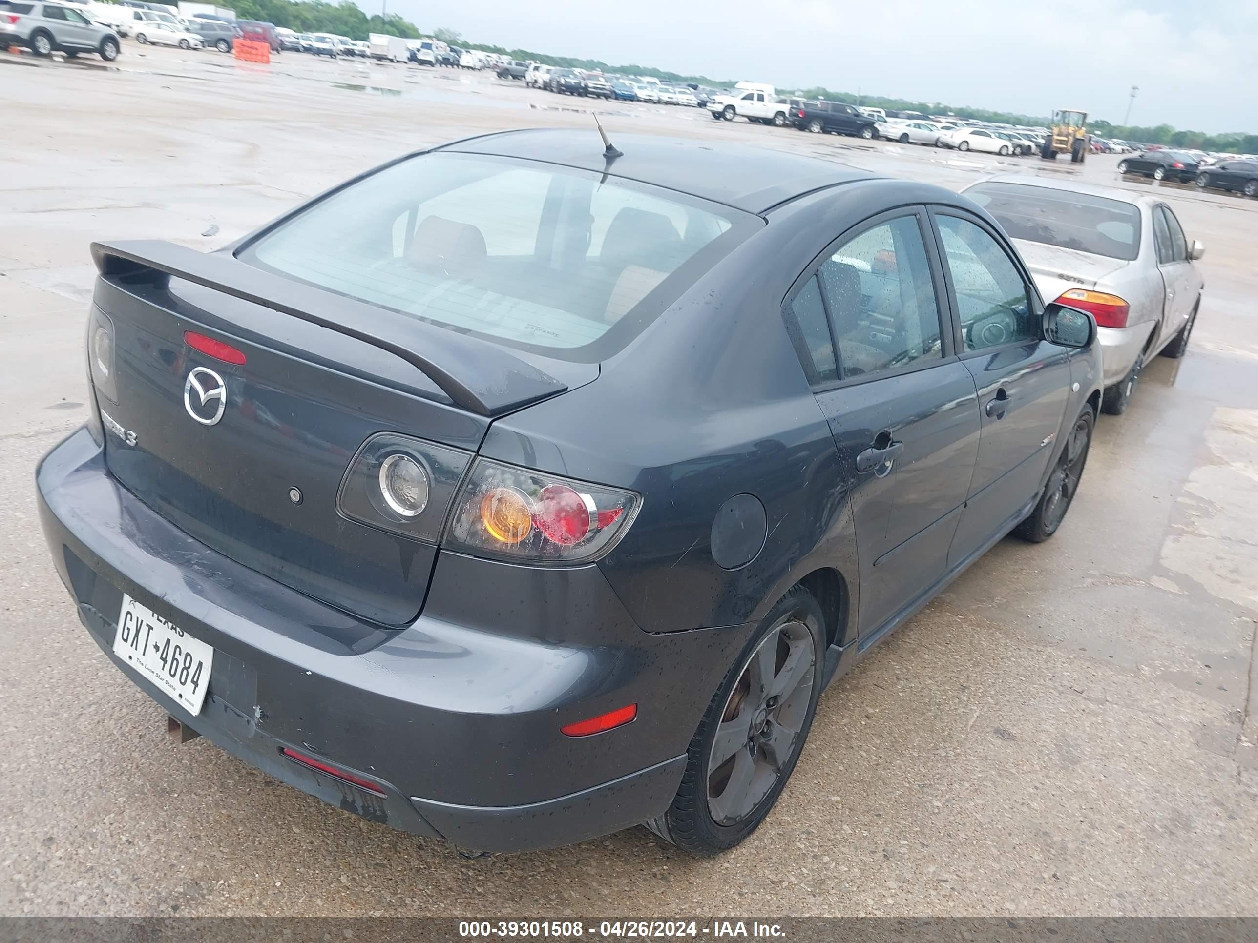 Photo 3 VIN: JM1BK123551278118 - MAZDA 3 