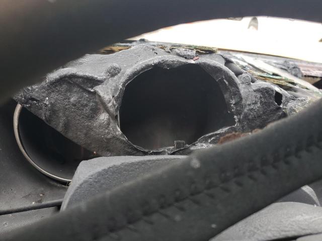 Photo 8 VIN: JM1BK123X41100543 - MAZDA MAZDA3 