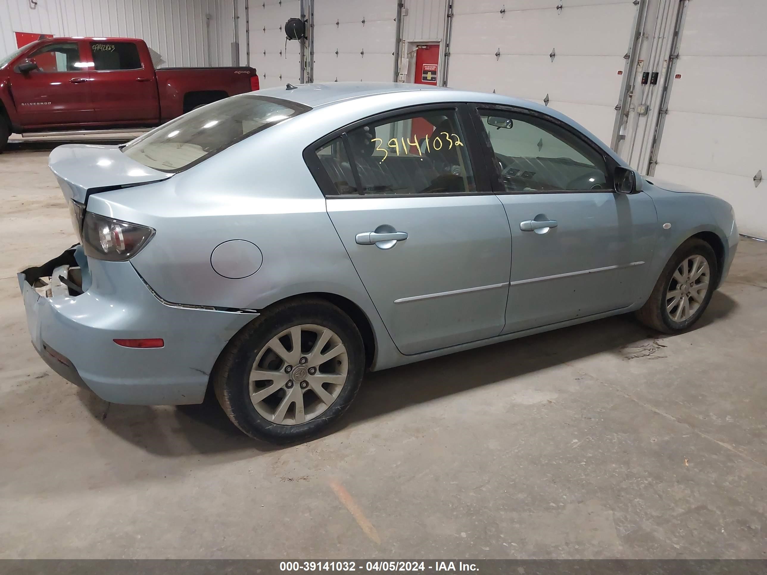 Photo 3 VIN: JM1BK12F071745071 - MAZDA 3 