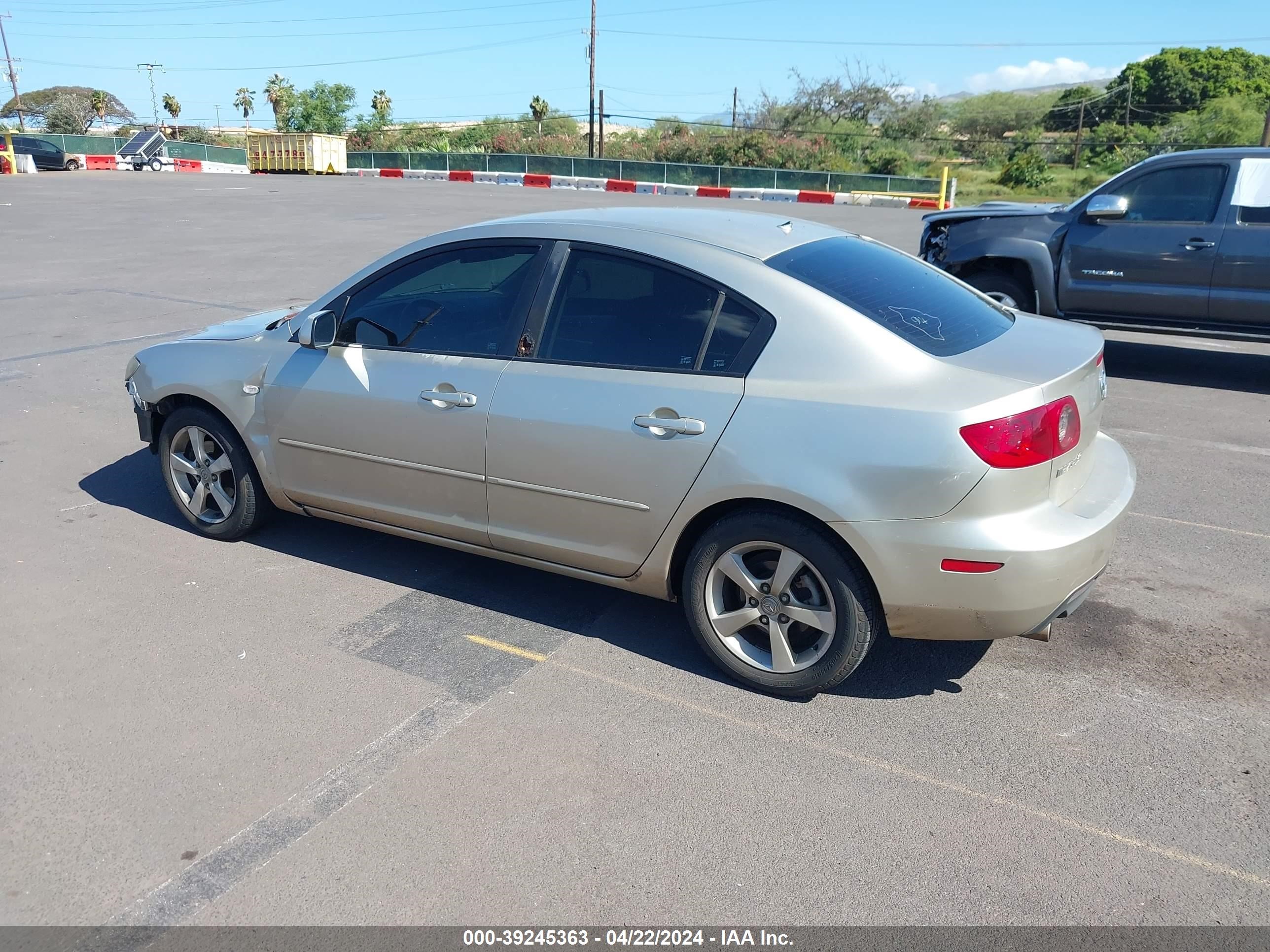 Photo 2 VIN: JM1BK12F161465092 - MAZDA 3 