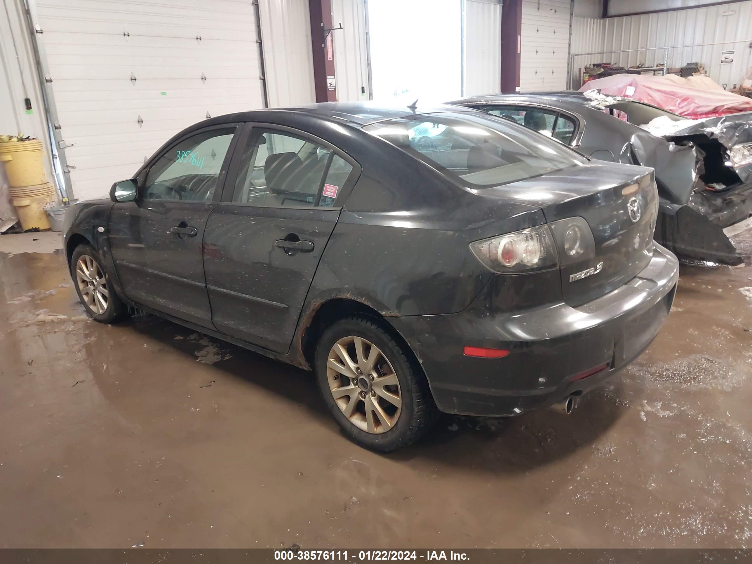 Photo 2 VIN: JM1BK12F171726870 - MAZDA 3 