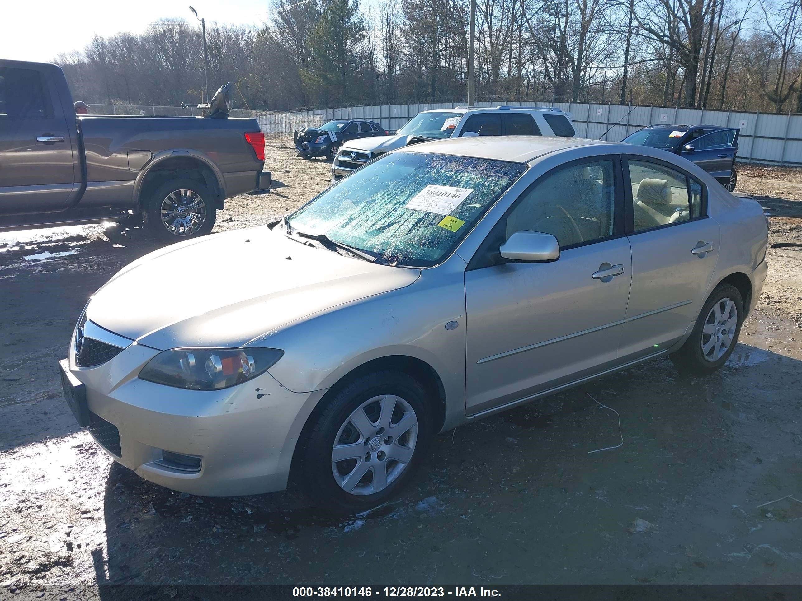 Photo 1 VIN: JM1BK12F271741295 - MAZDA 3 