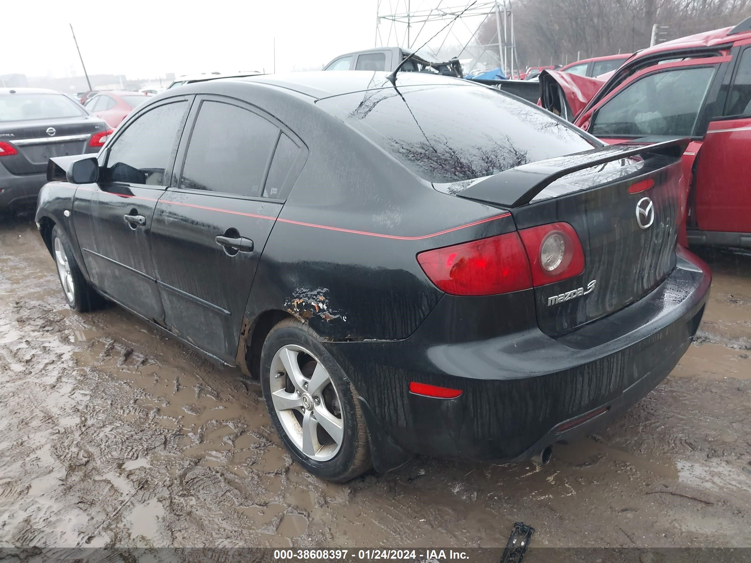 Photo 2 VIN: JM1BK12F351350170 - MAZDA 3 