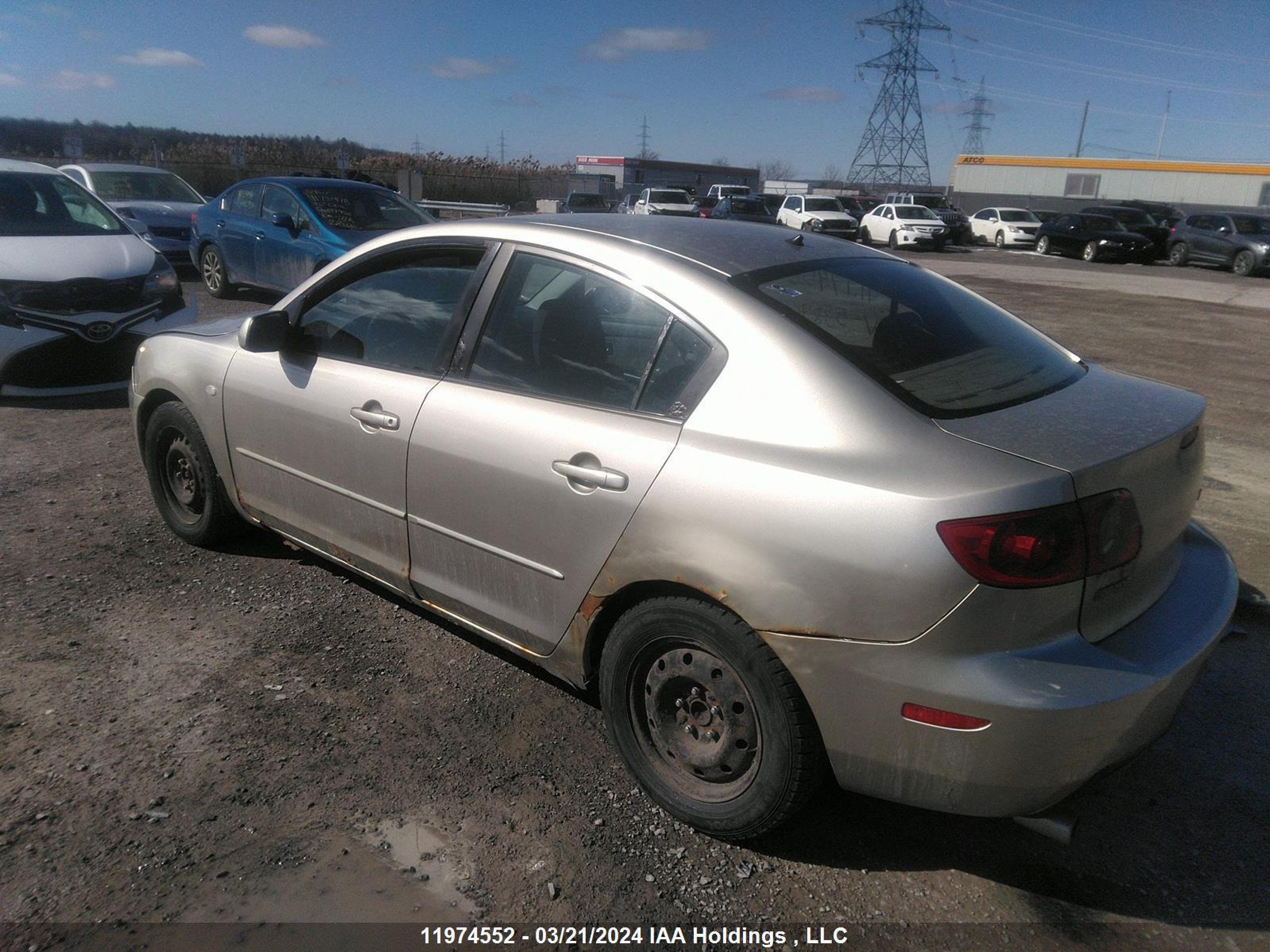 Photo 2 VIN: JM1BK12F361538964 - MAZDA 3 