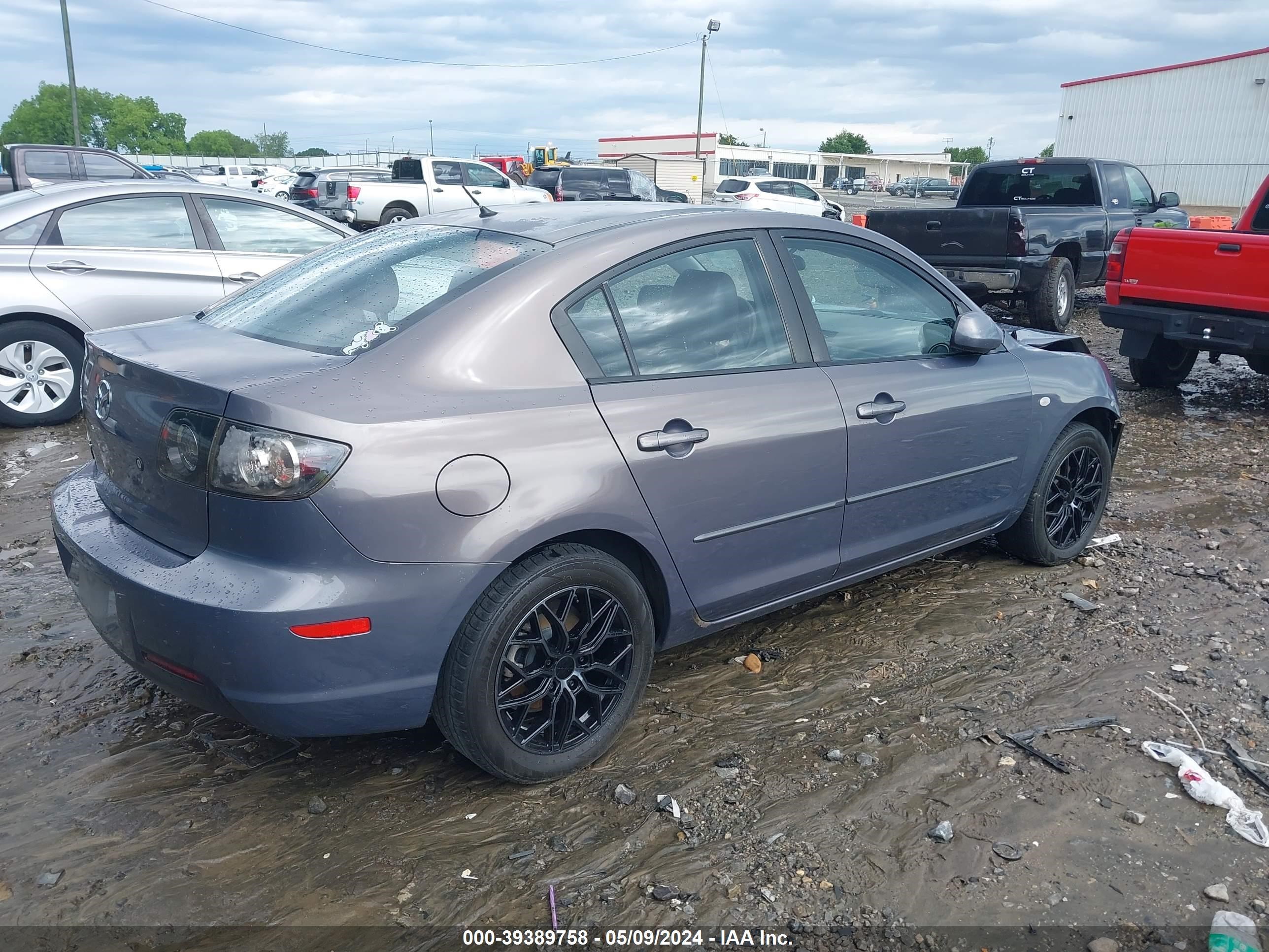 Photo 3 VIN: JM1BK12F371642761 - MAZDA 3 