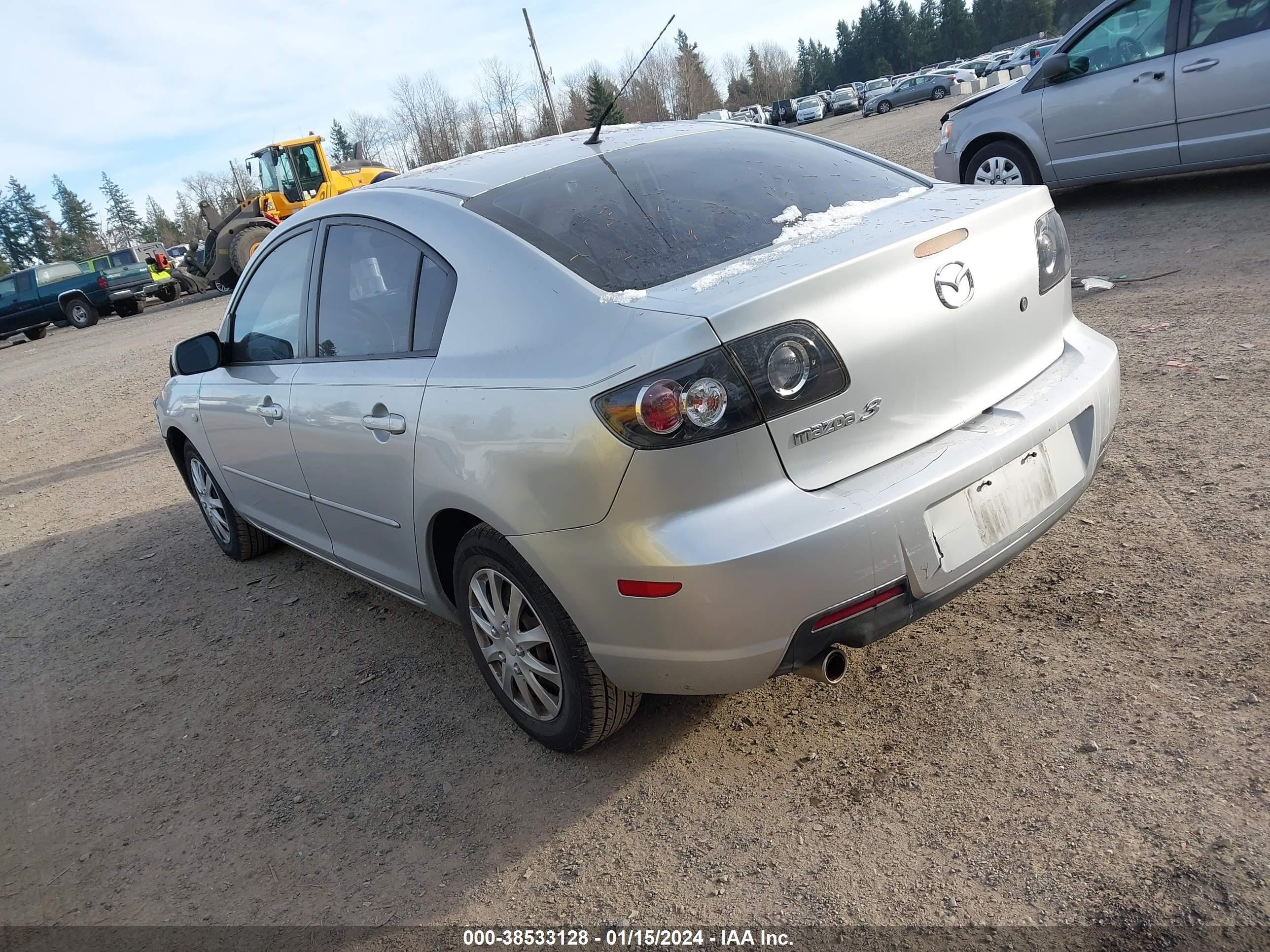 Photo 2 VIN: JM1BK12F371734341 - MAZDA 3 