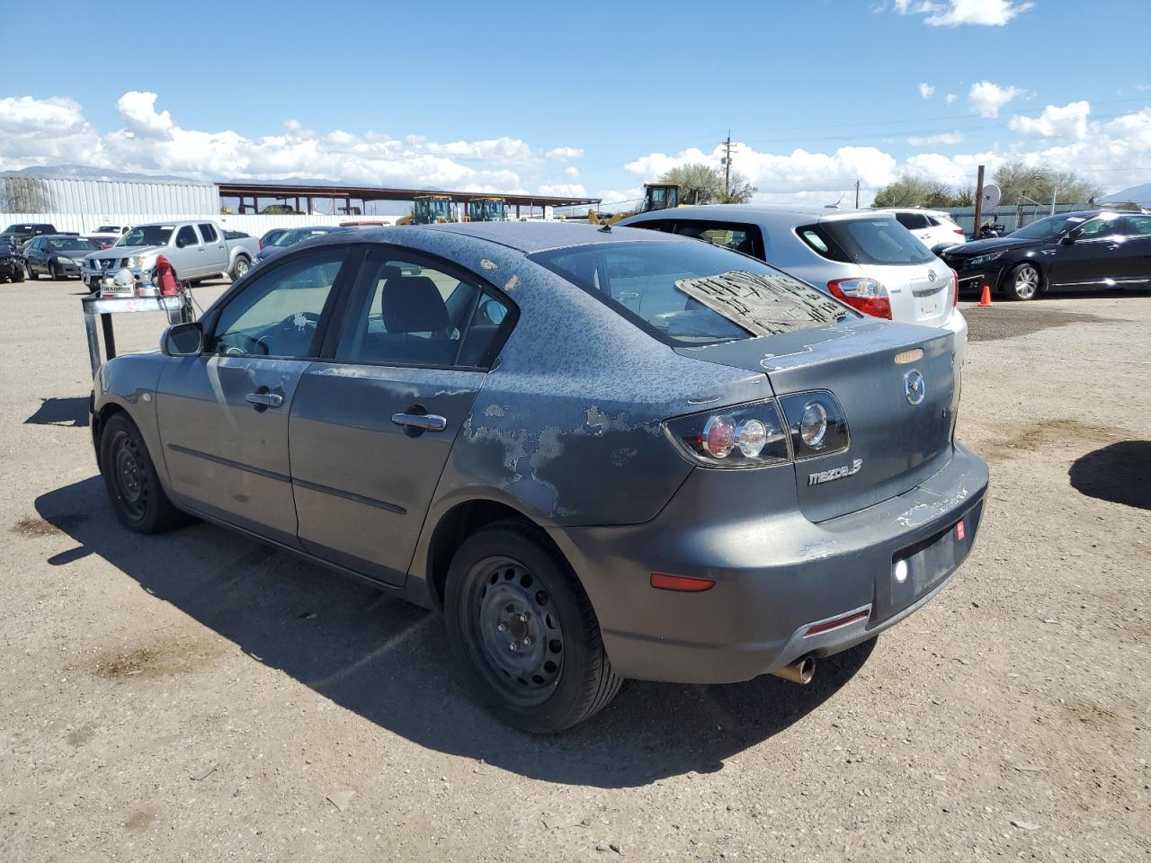 Photo 1 VIN: JM1BK12F481779340 - MAZDA 3 