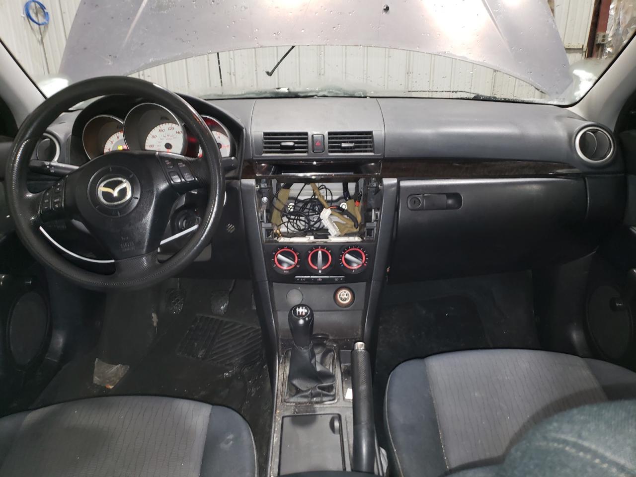 Photo 7 VIN: JM1BK12F571622723 - MAZDA 3 