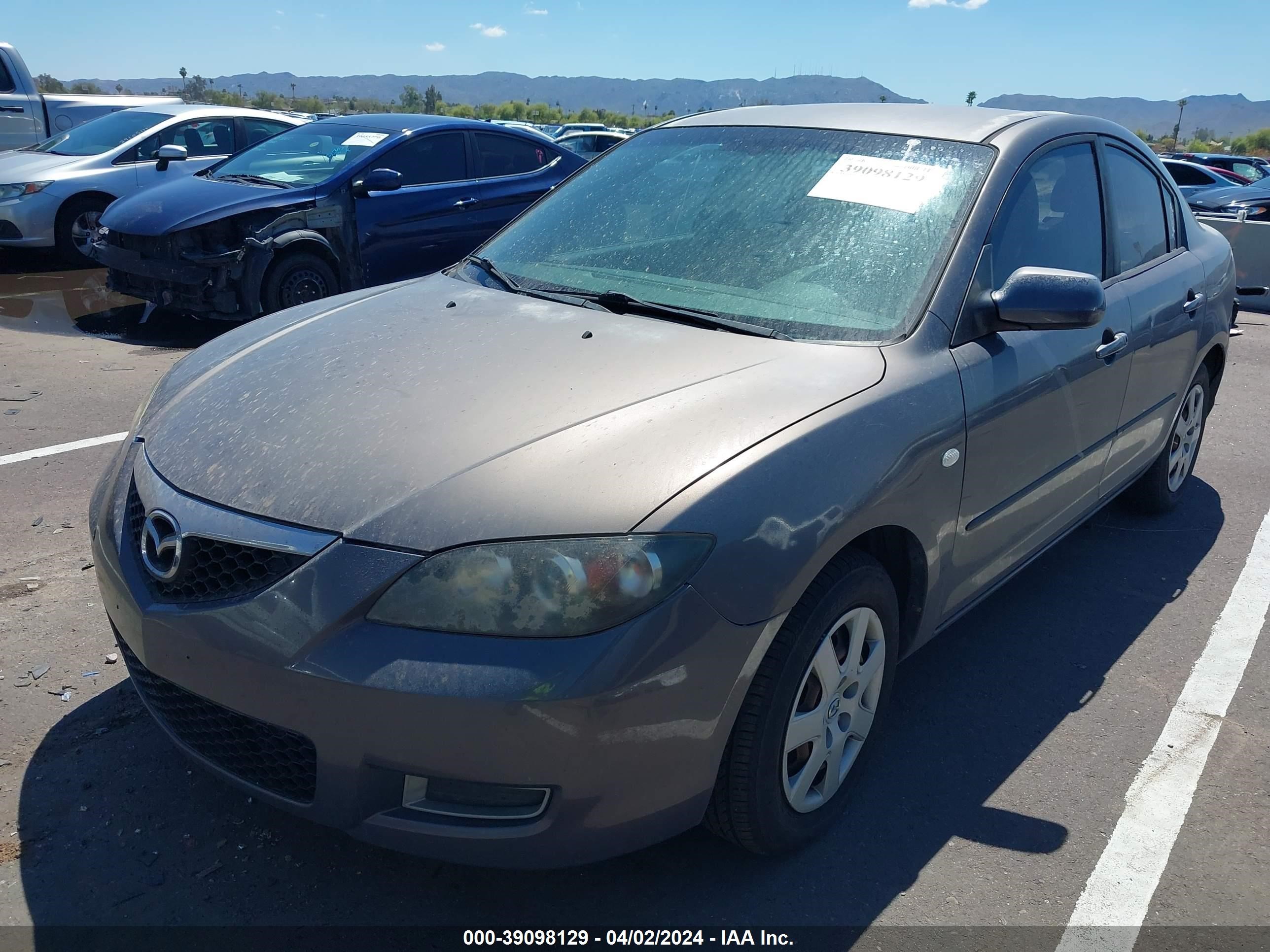 Photo 1 VIN: JM1BK12F671635979 - MAZDA 3 