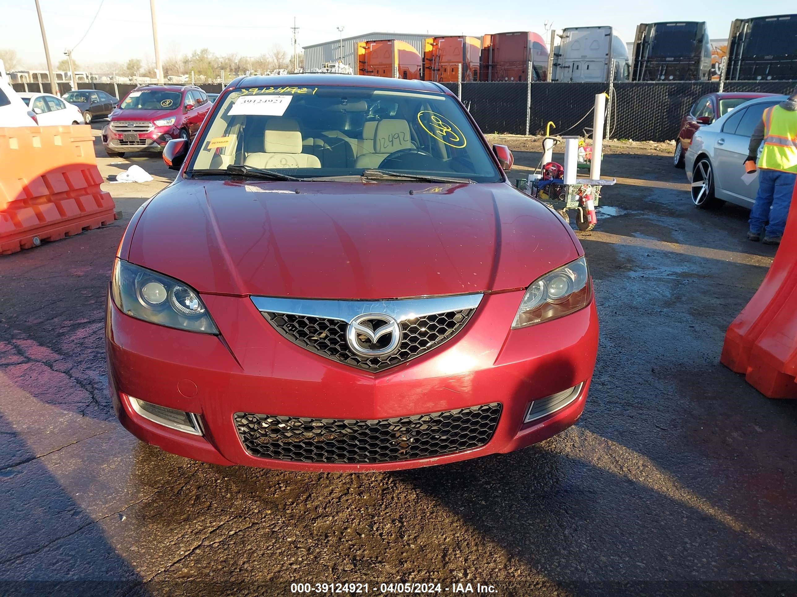 Photo 12 VIN: JM1BK12F681108333 - MAZDA 3 