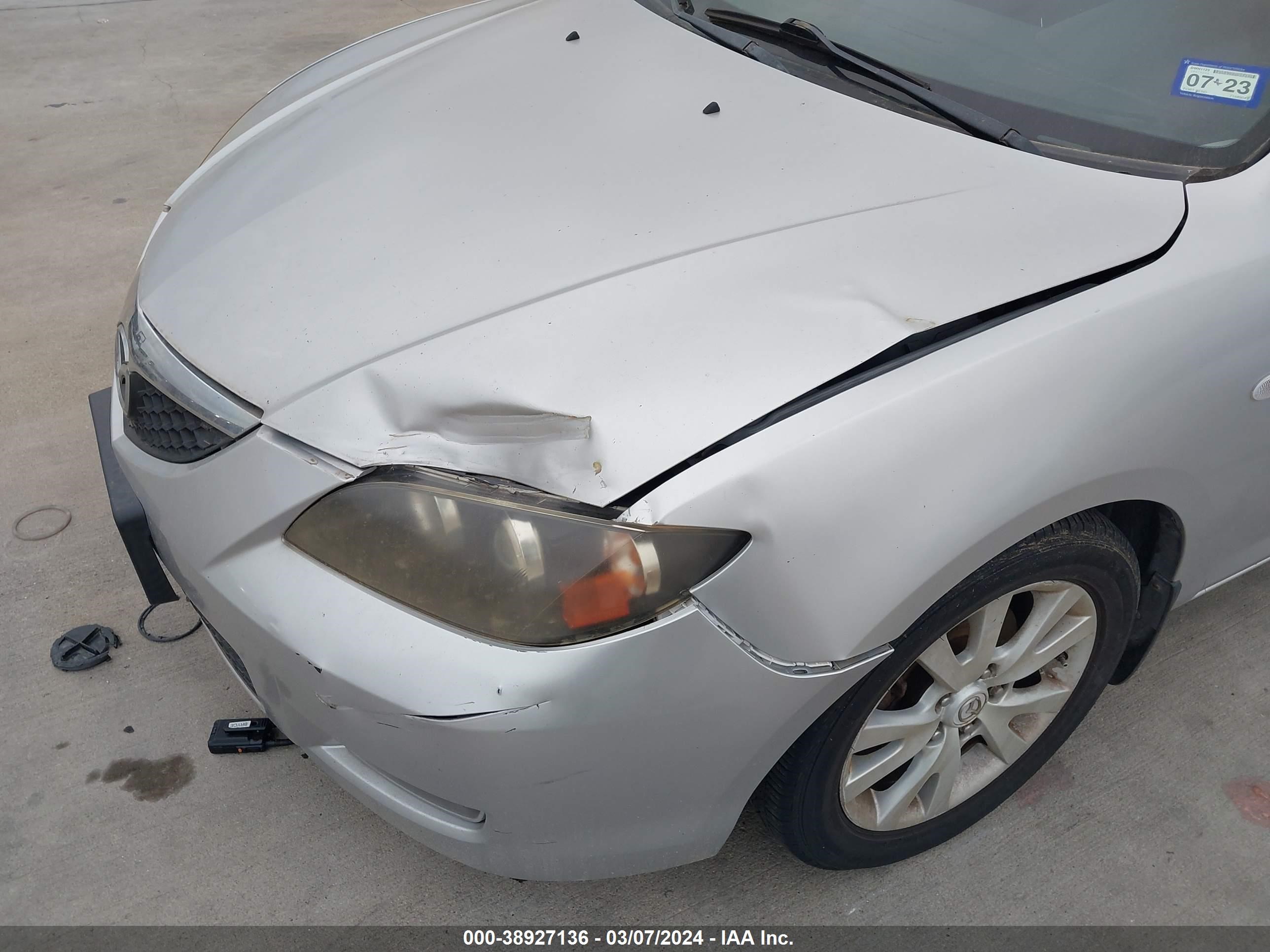 Photo 5 VIN: JM1BK12F771689047 - MAZDA 3 