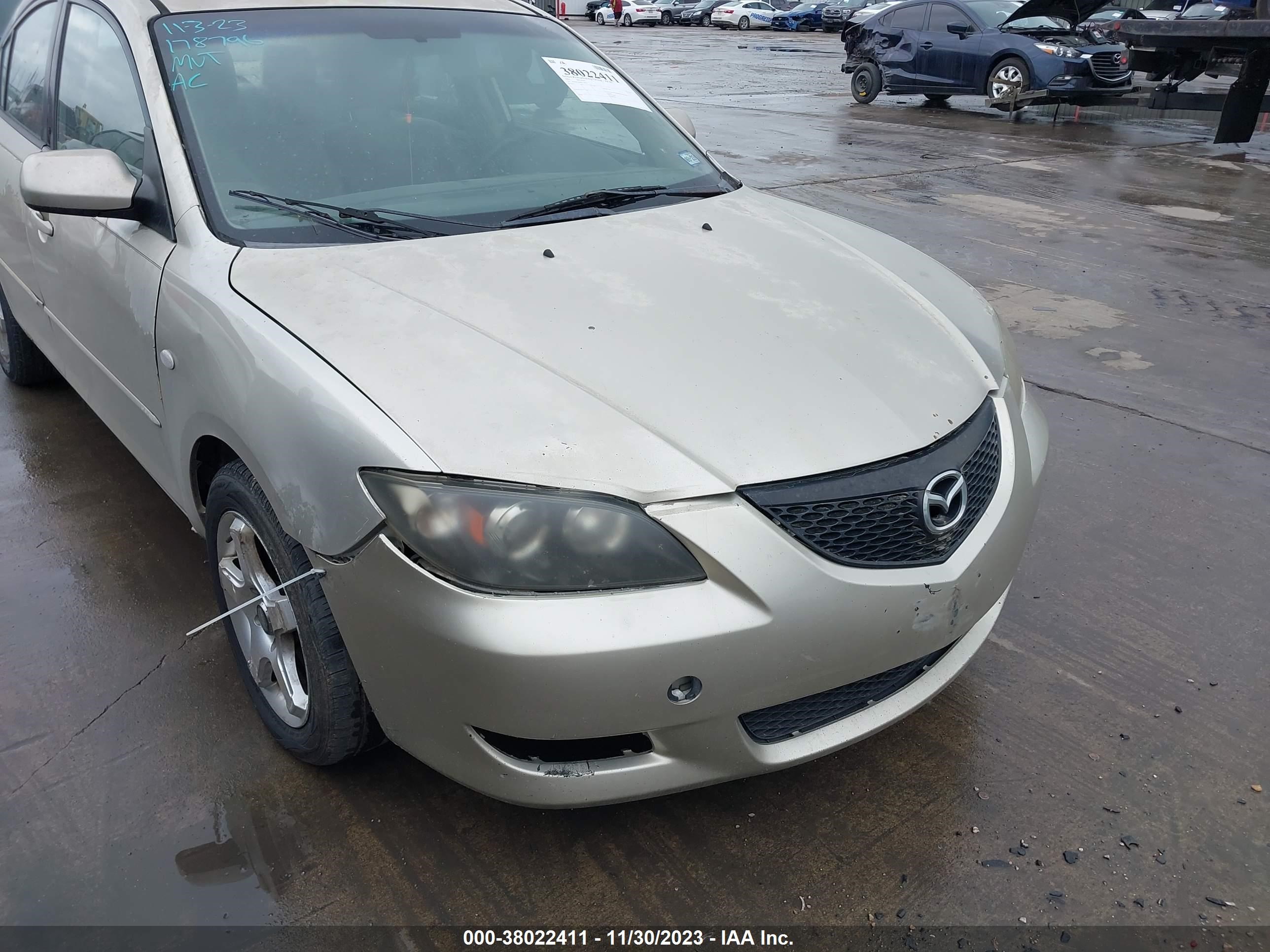 Photo 5 VIN: JM1BK12F841178796 - MAZDA 3 