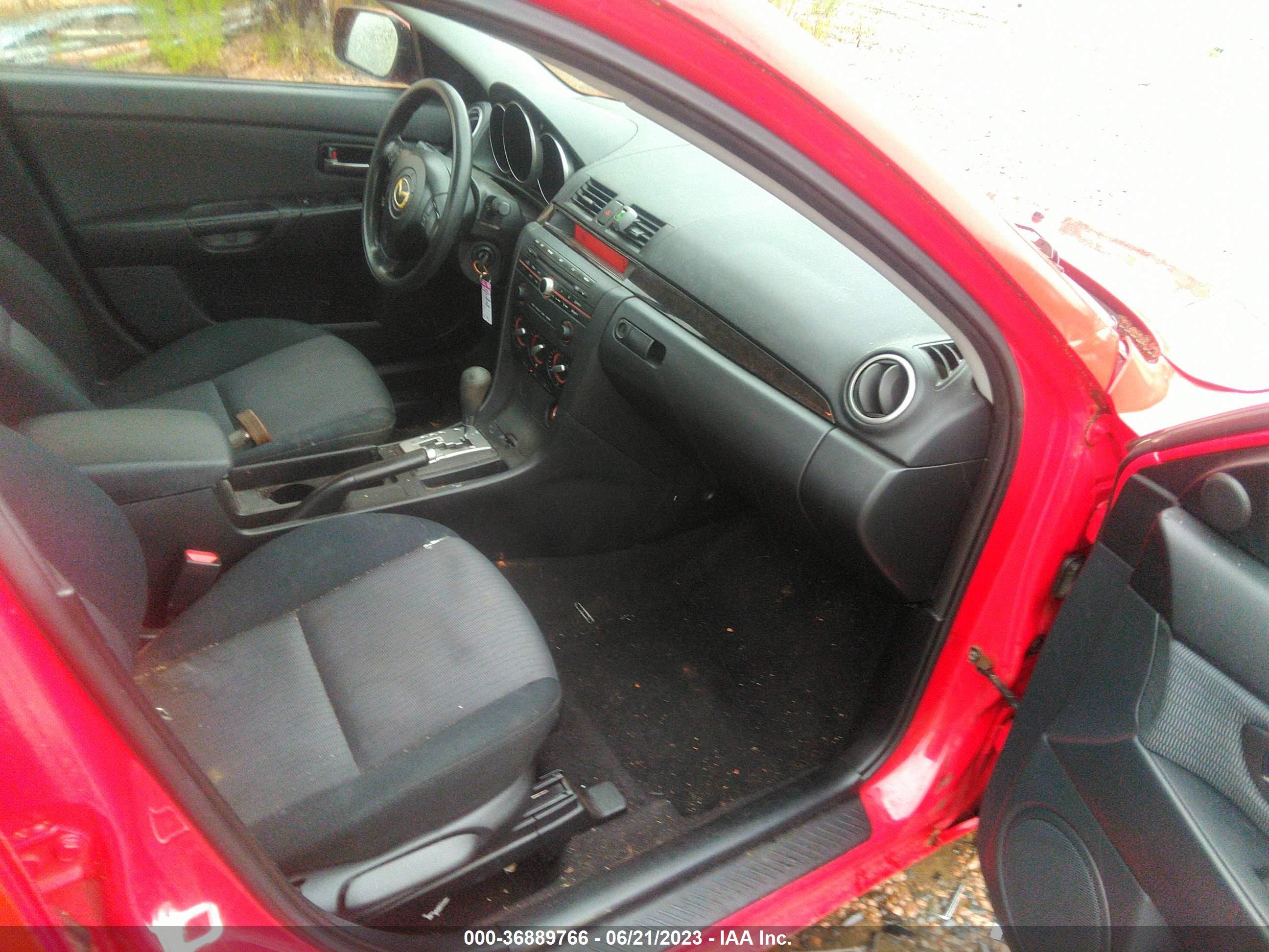 Photo 4 VIN: JM1BK12F871710987 - MAZDA 3 