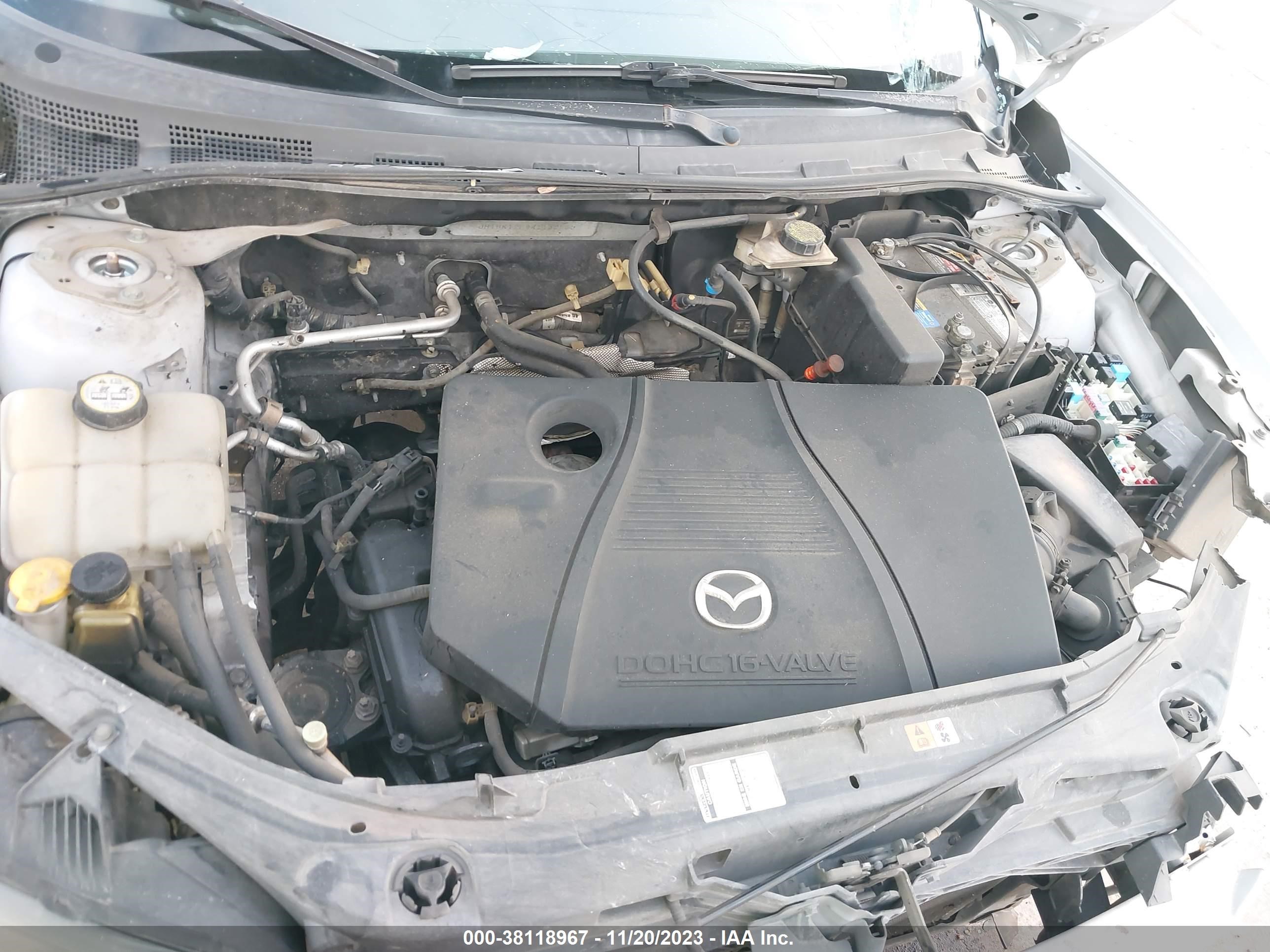 Photo 9 VIN: JM1BK12F941132555 - MAZDA 3 