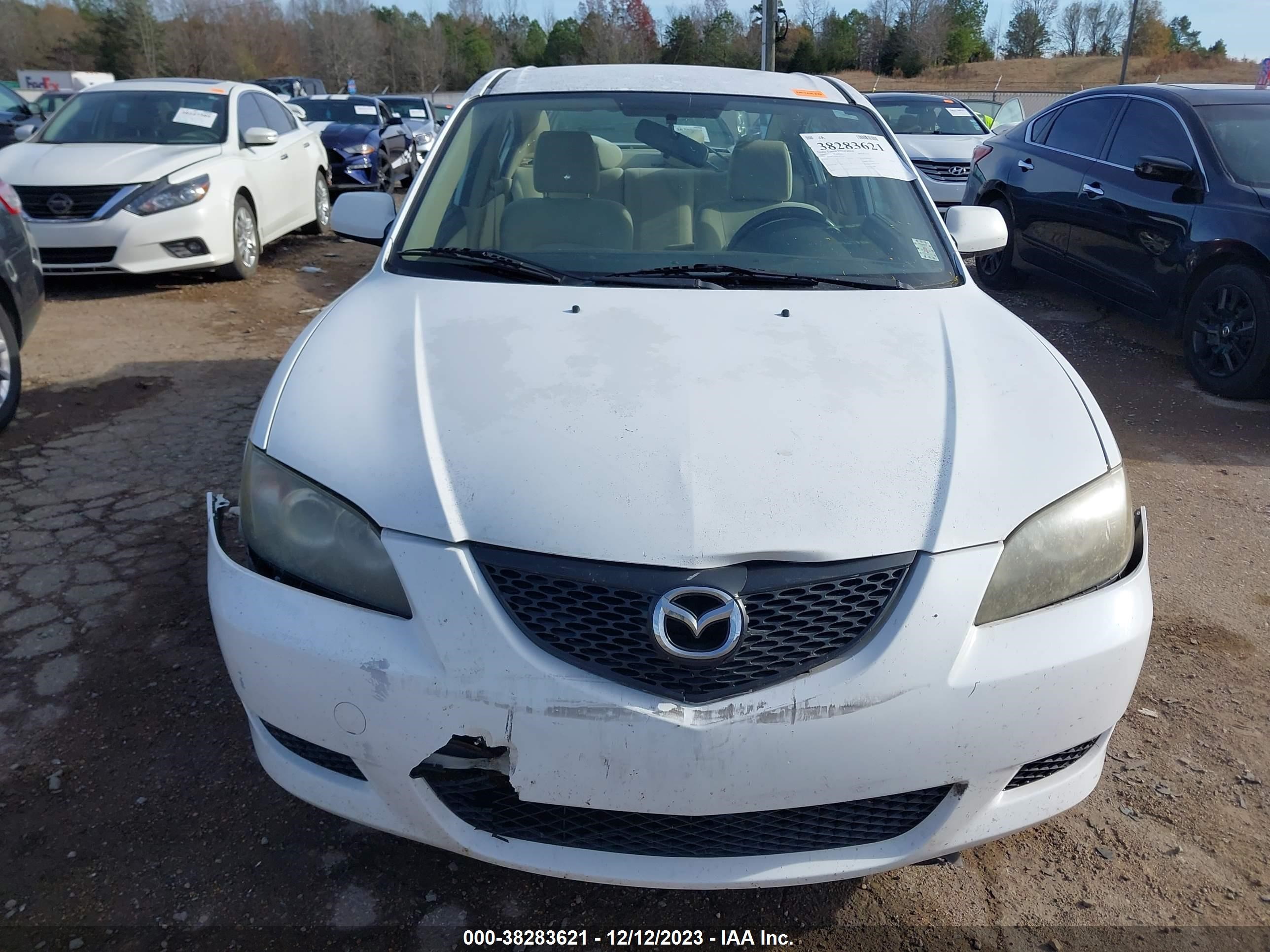 Photo 11 VIN: JM1BK12F961433748 - MAZDA 3 