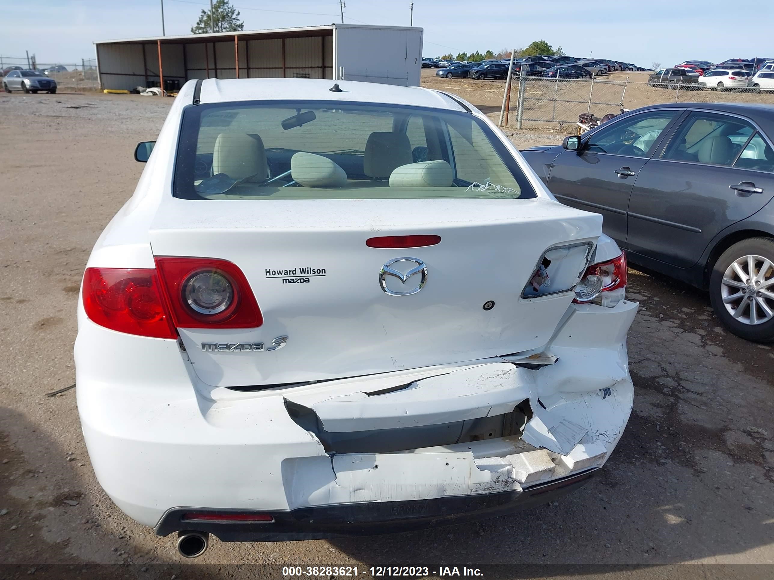 Photo 5 VIN: JM1BK12F961433748 - MAZDA 3 